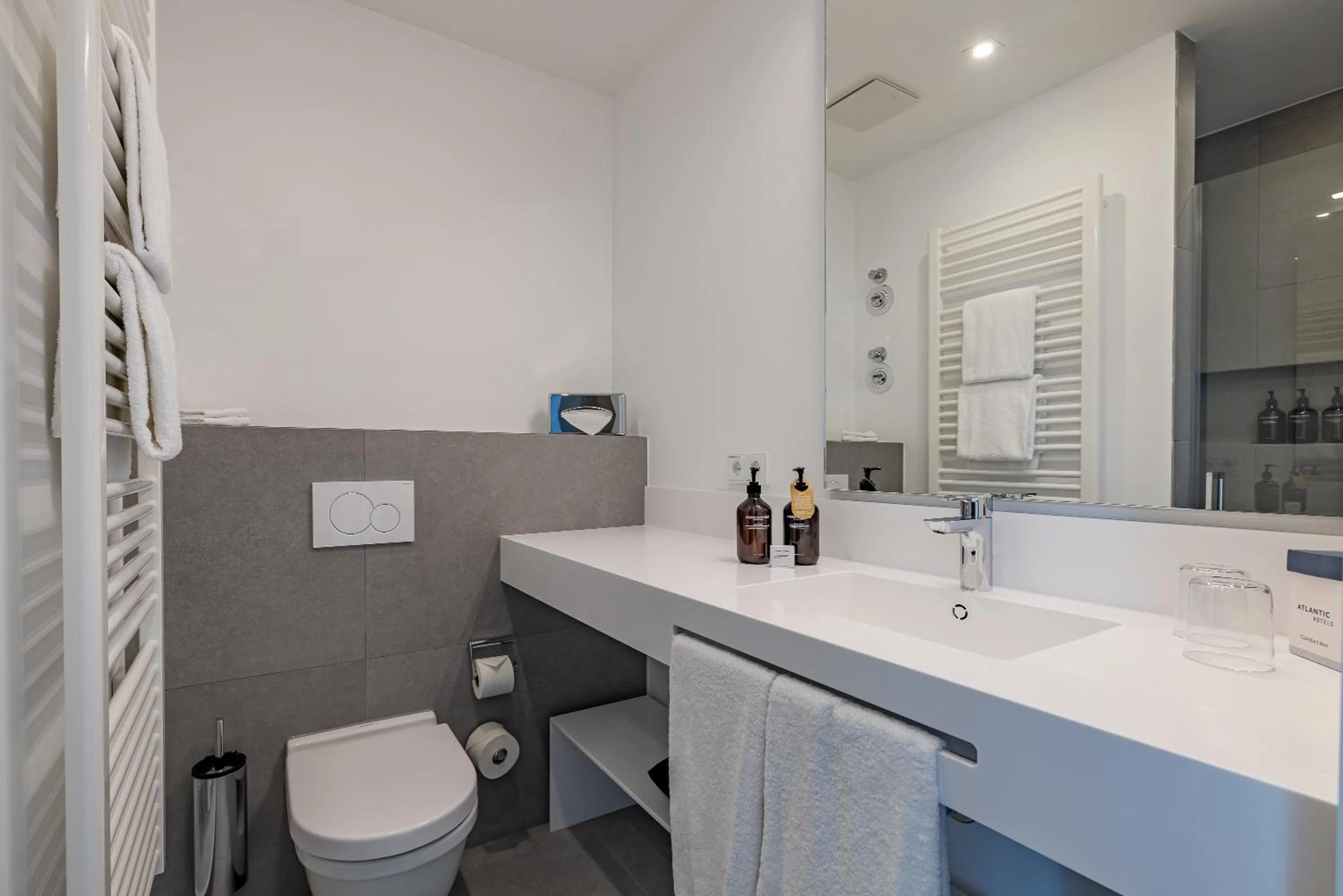 Bathroom in ATLANTIC Grand Hotel Travemünde