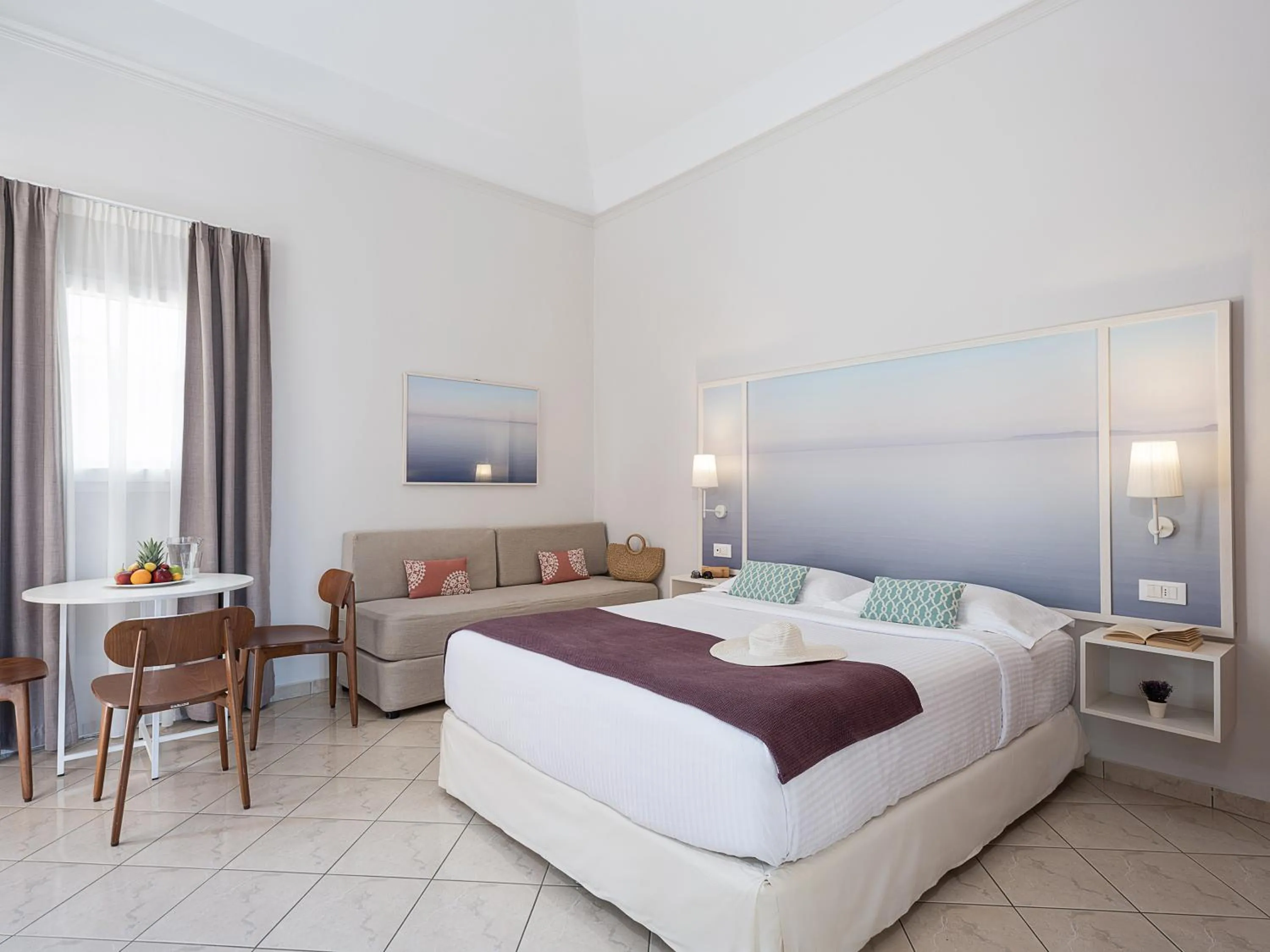 Bed in Caldera Beach