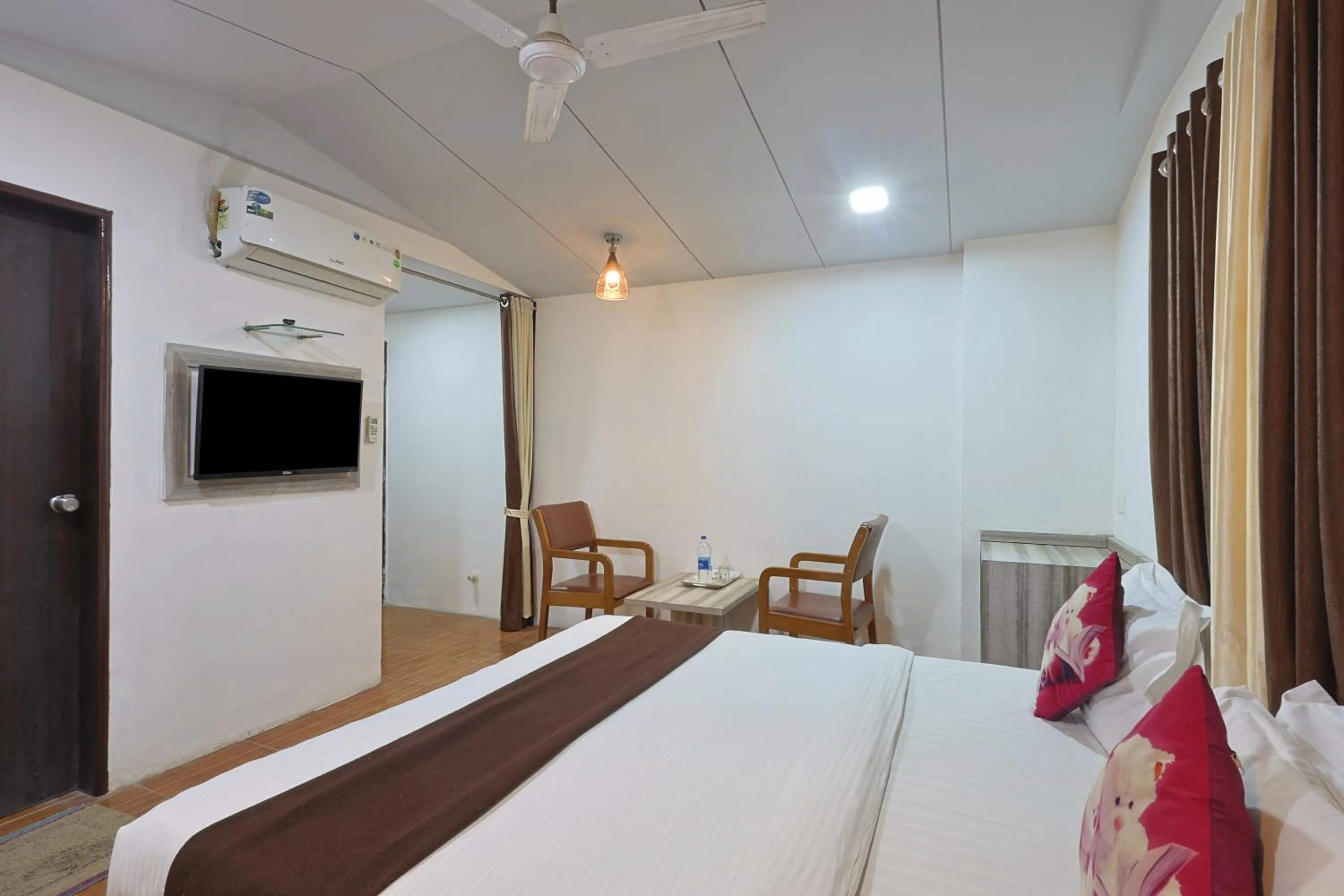 Bed in Hotel Gir Scintilla