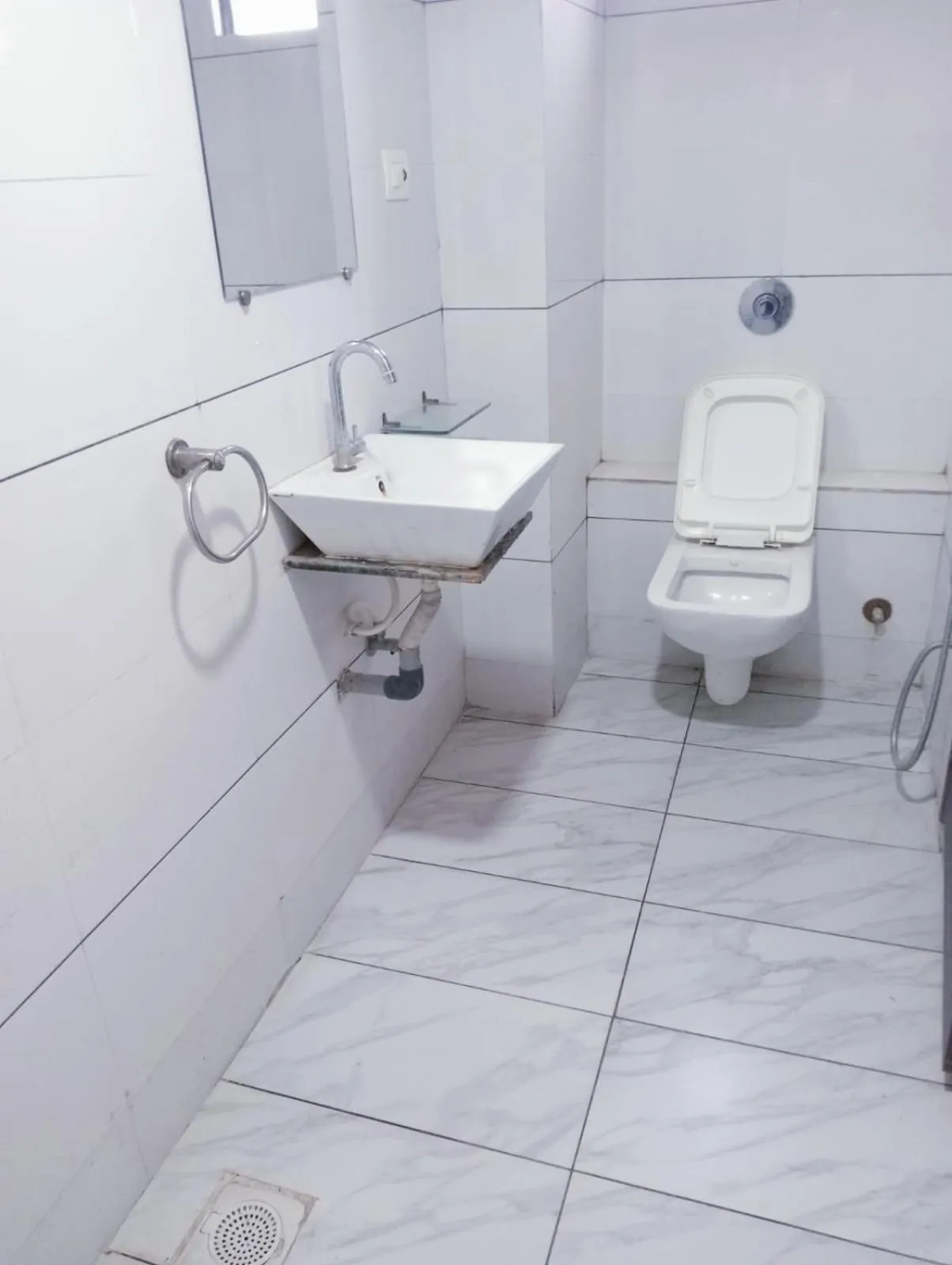 Bathroom in Hotel Gir Scintilla