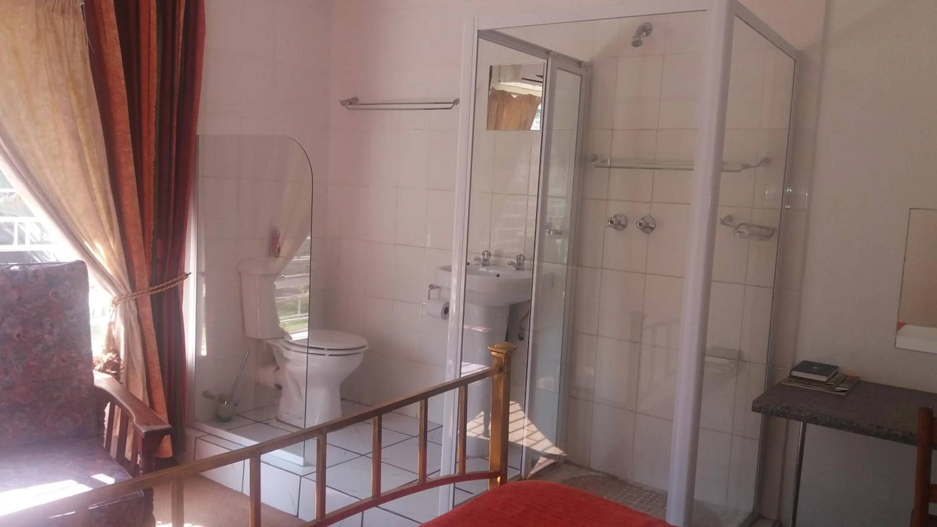 Toilet in Fouriestreet 199 Bed and Breakfast