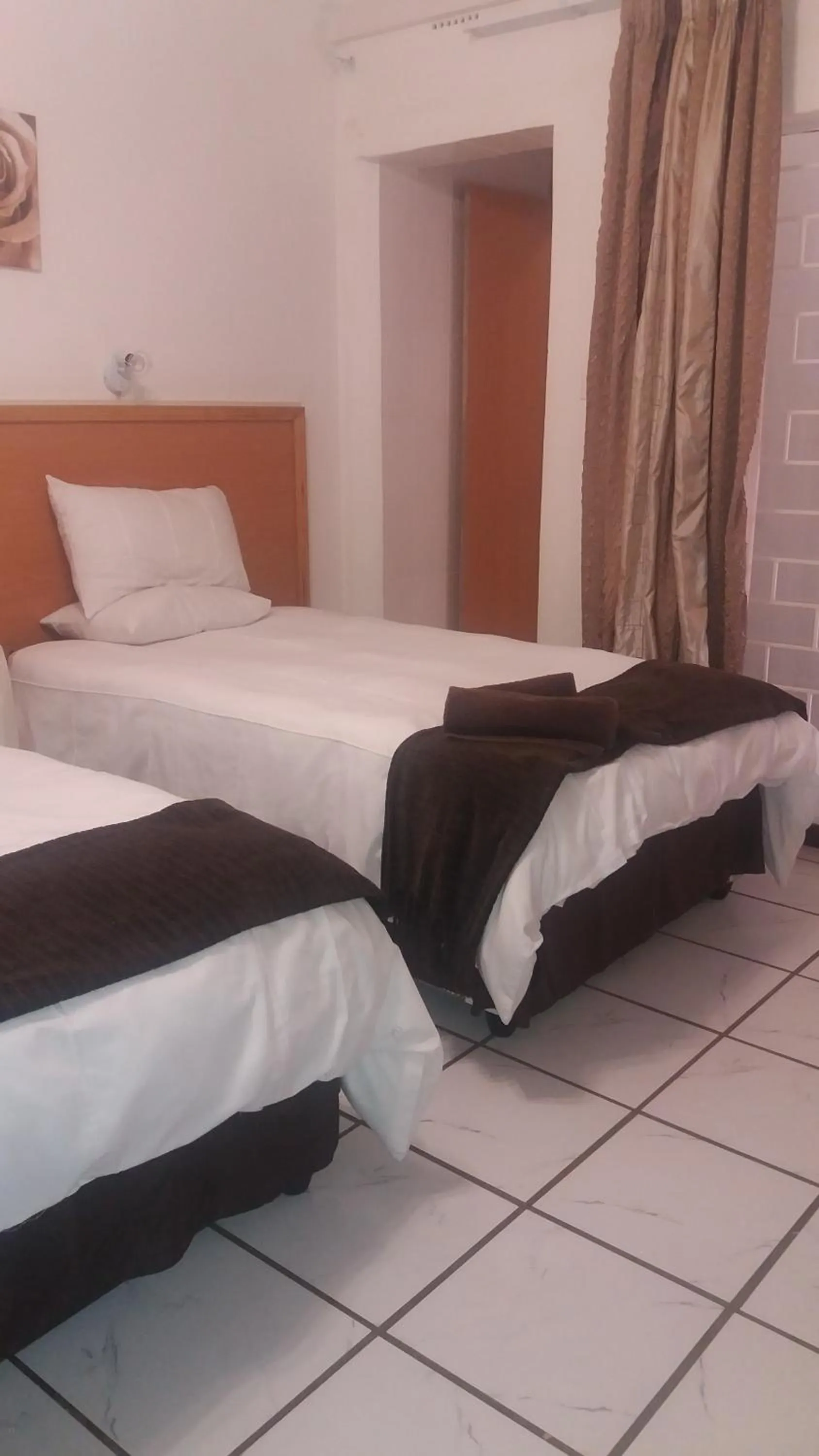 Bedroom, Bed in Fouriestreet 199 Bed and Breakfast