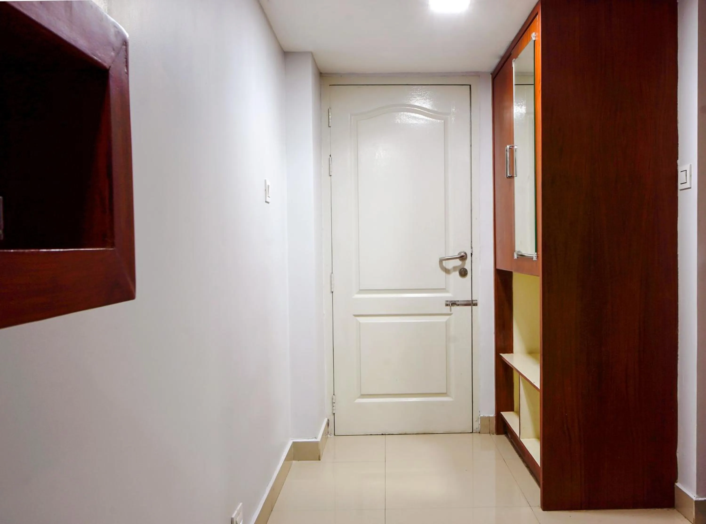 wardrobe in The Reach Hotel