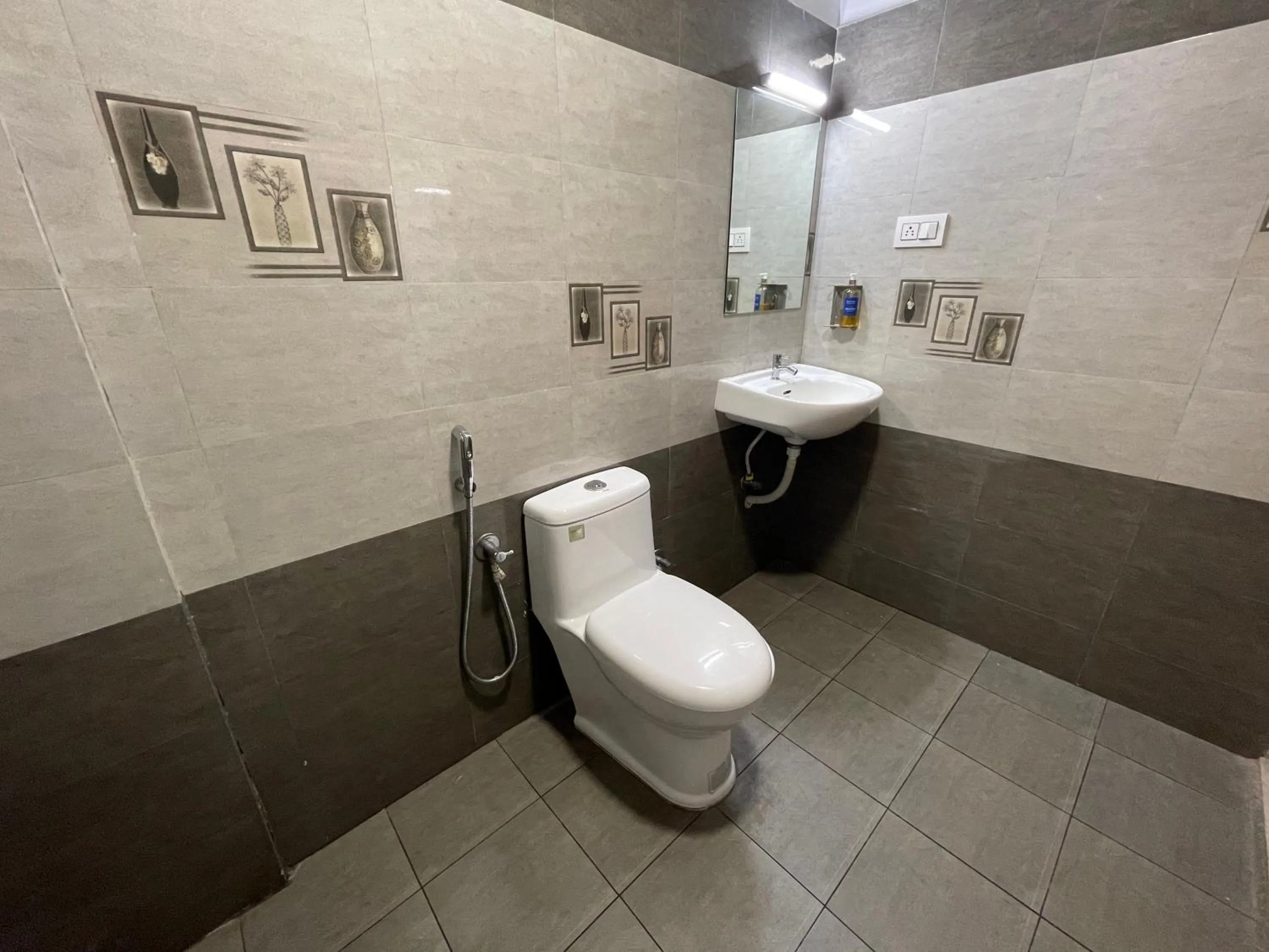 Bathroom in The Reach Hotel