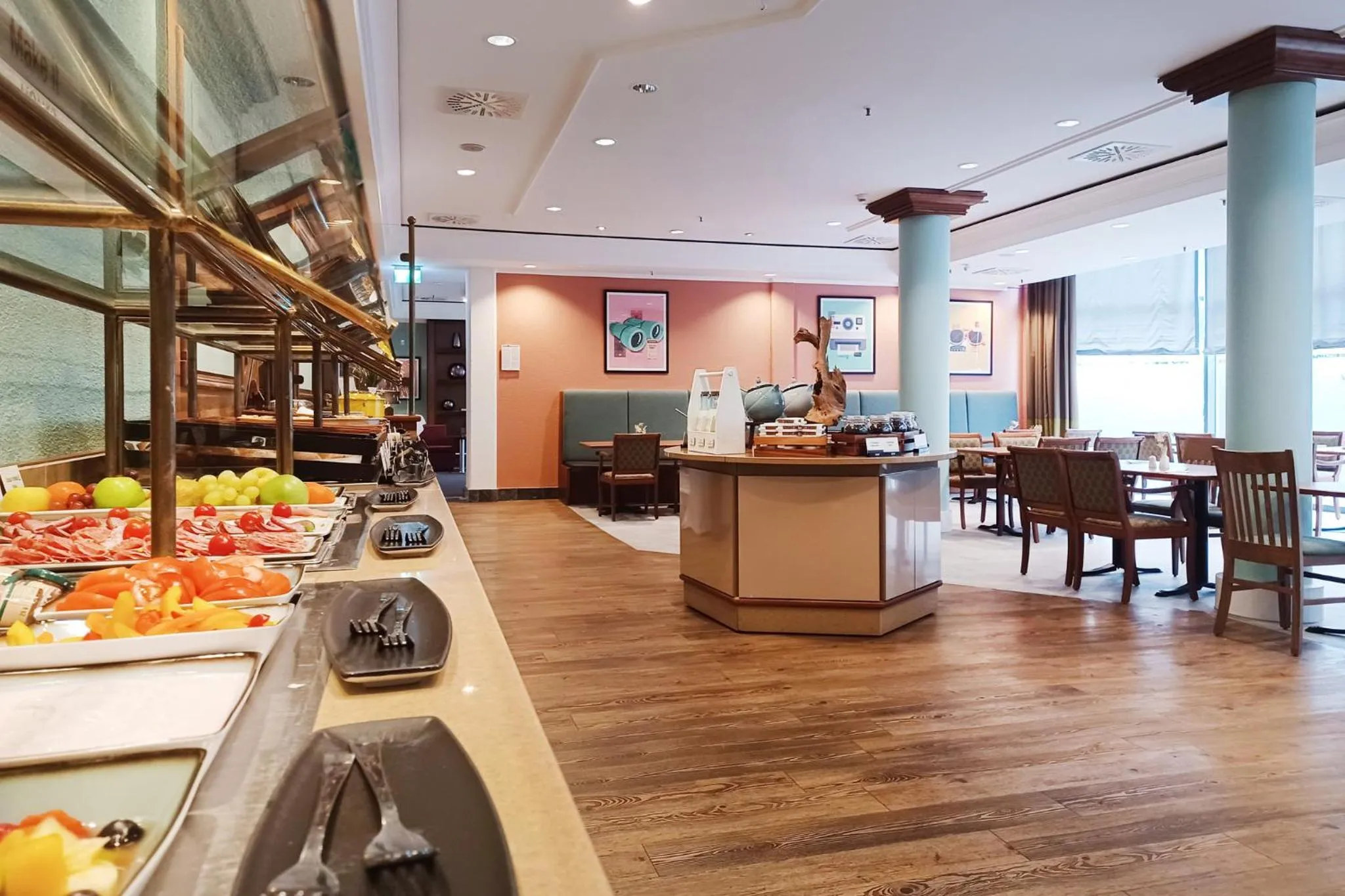 Breakfast in Garner Hotel Rüsselsheim by IHG