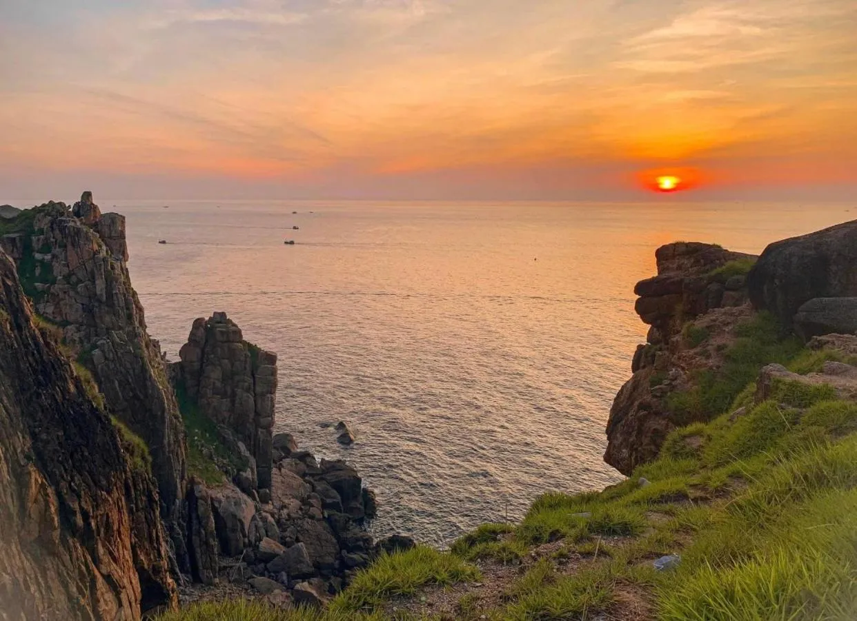 Khách sạn Nghinh Phong Beach Tuy Hòa