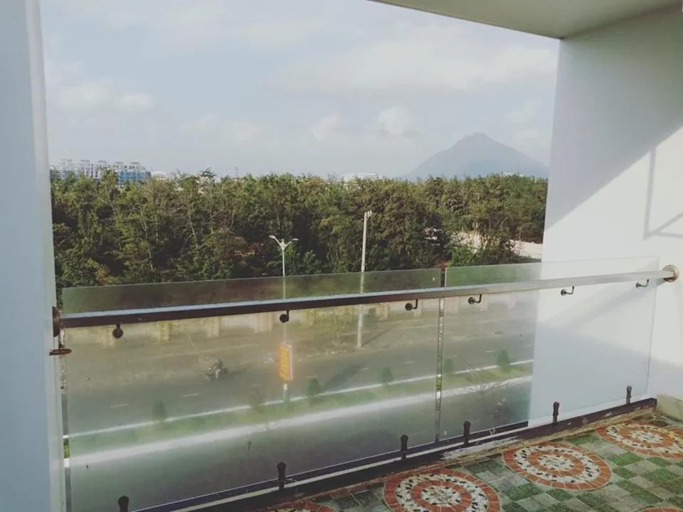 Khách sạn Nghinh Phong Beach Tuy Hòa