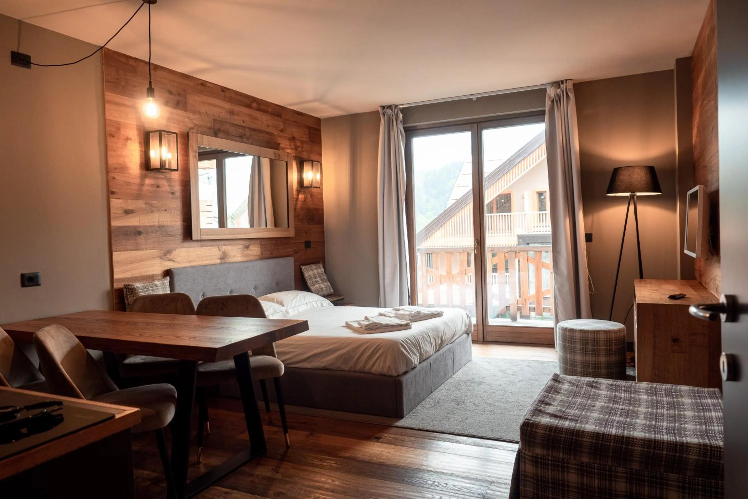 Bed in Chalet Everest - Luxury Apartments