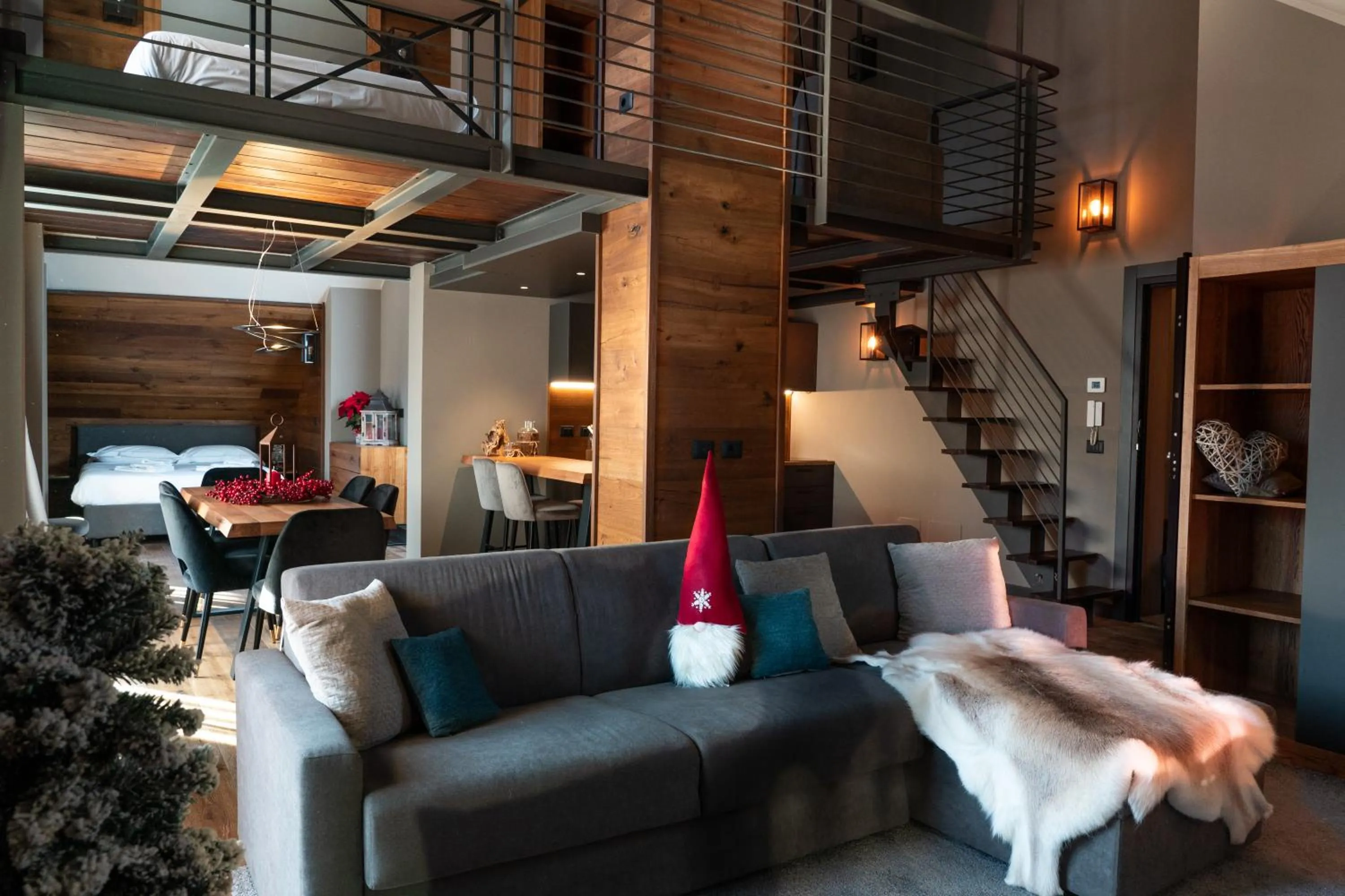 Dining area in Chalet Everest - Luxury Apartments