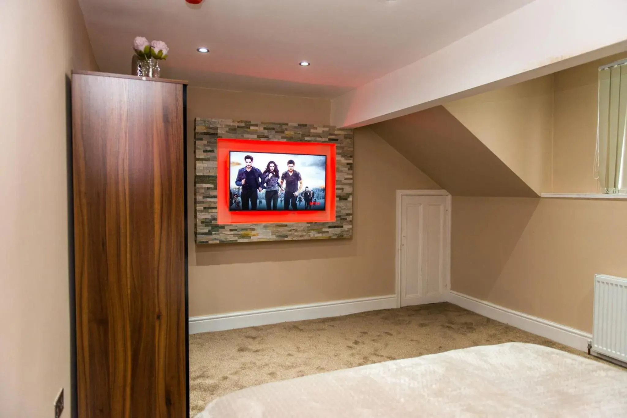 Other, TV/Entertainment Center in Aphrodite Suites Huddersfield