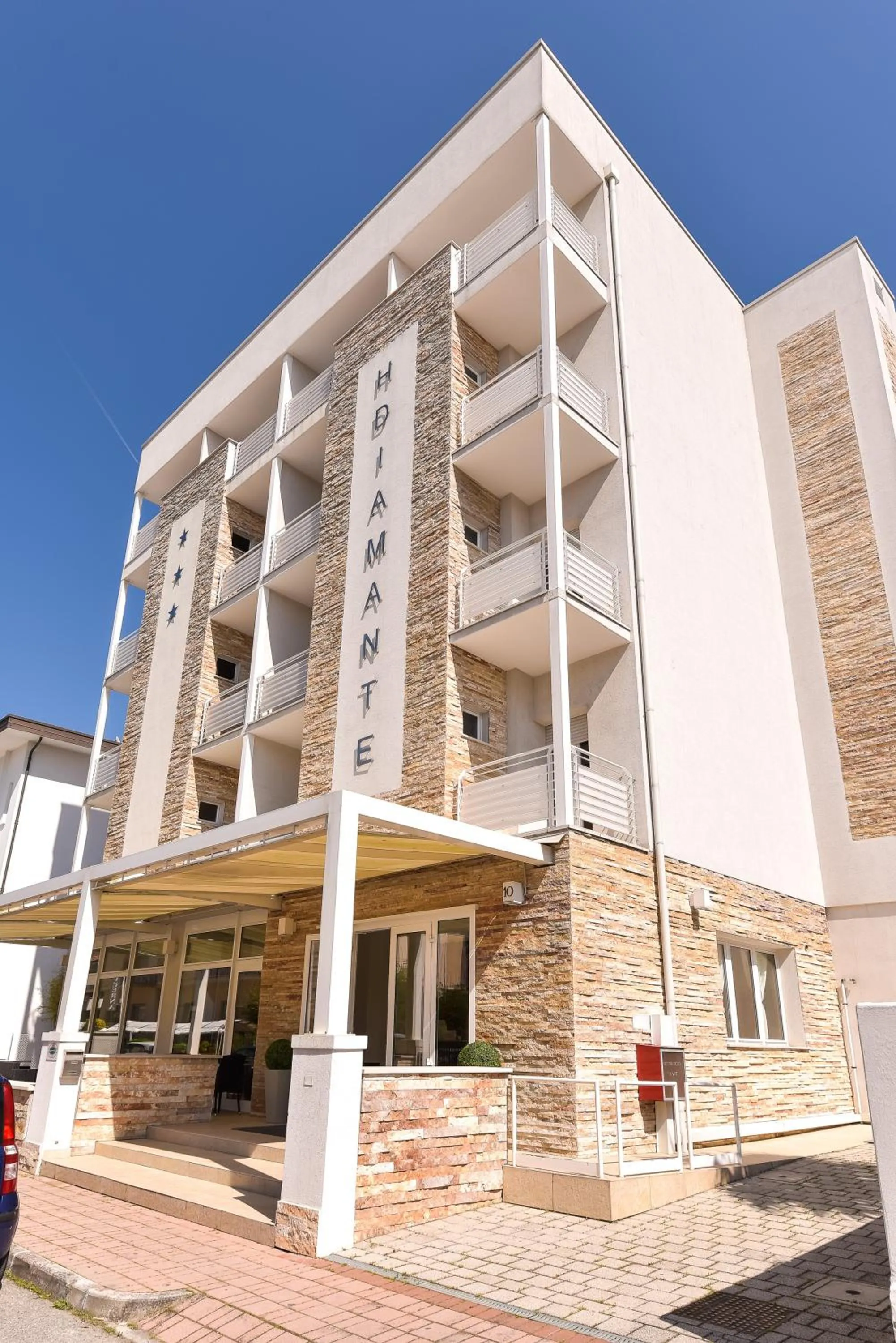 Property building in HOTEL DIAMANTE