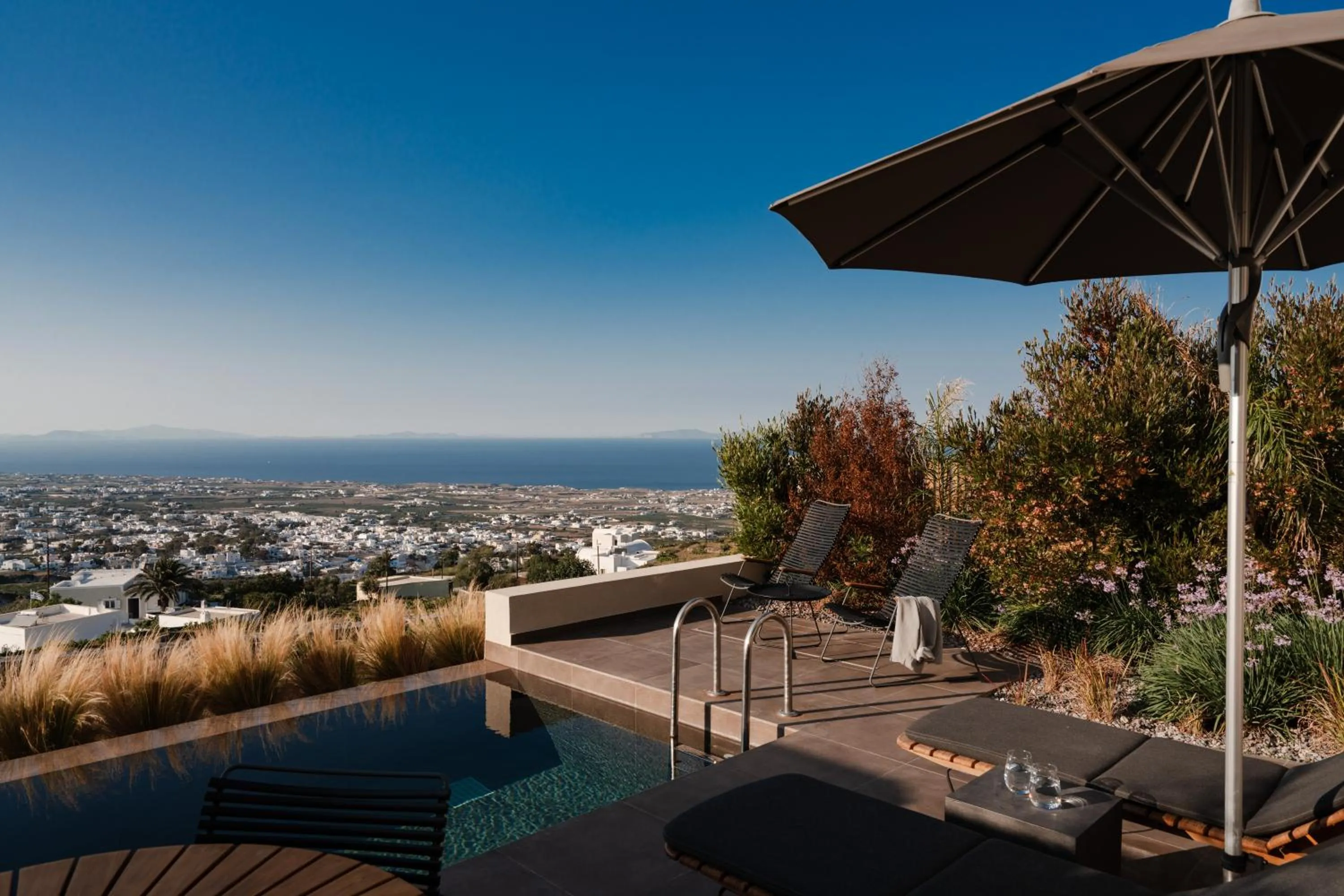 Day in Apikia Santorini