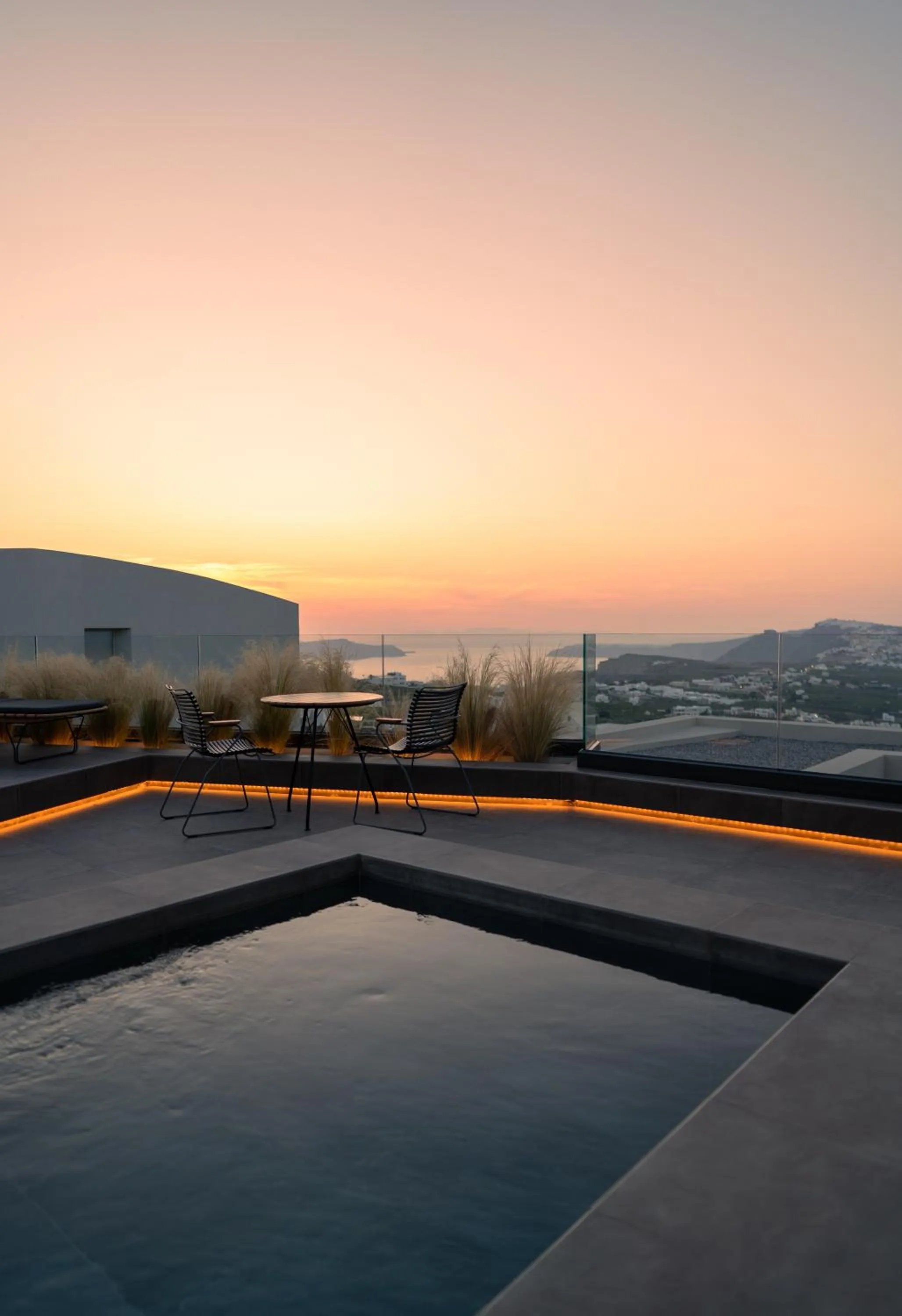 Day in Apikia Santorini