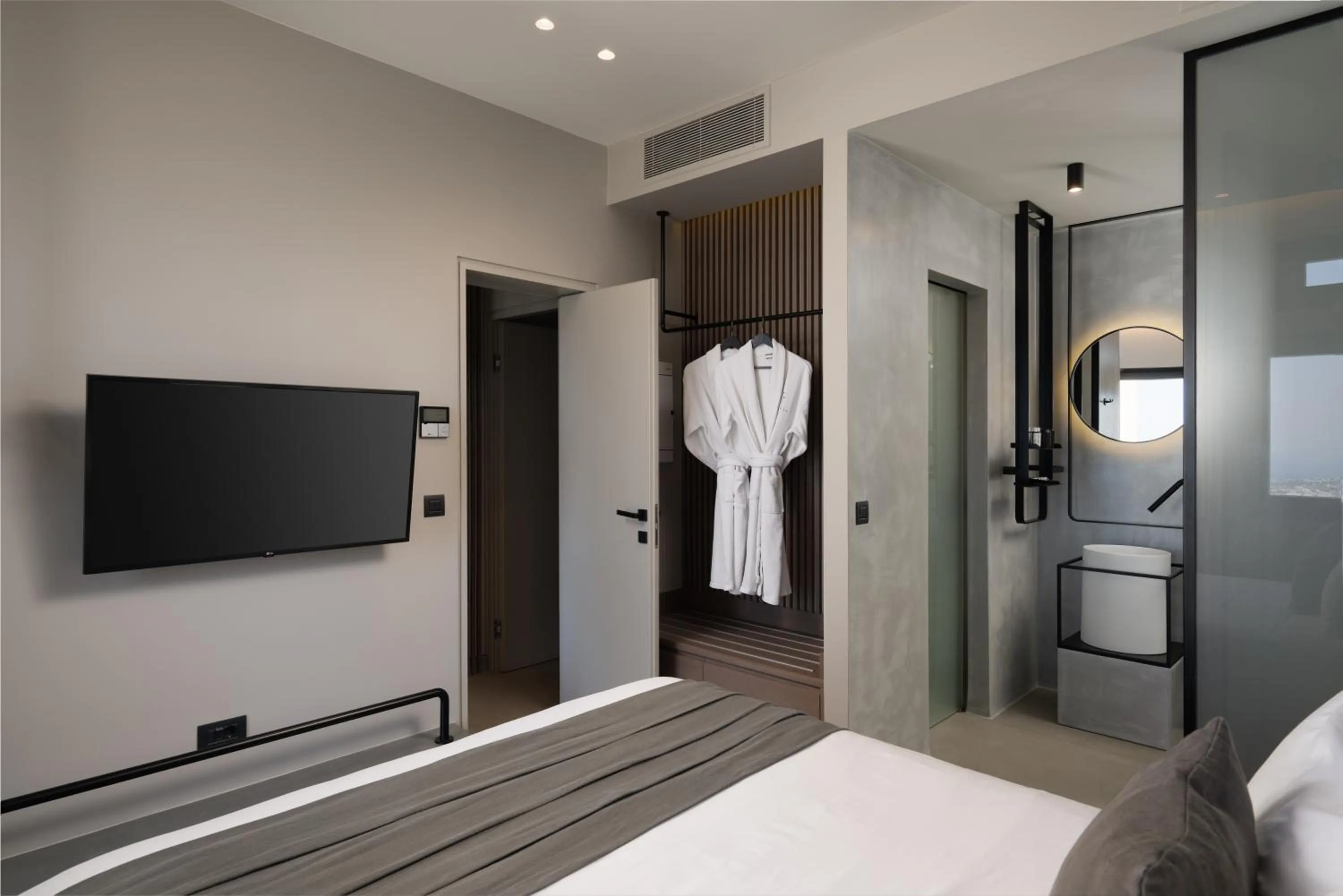 Bed in Apikia Santorini