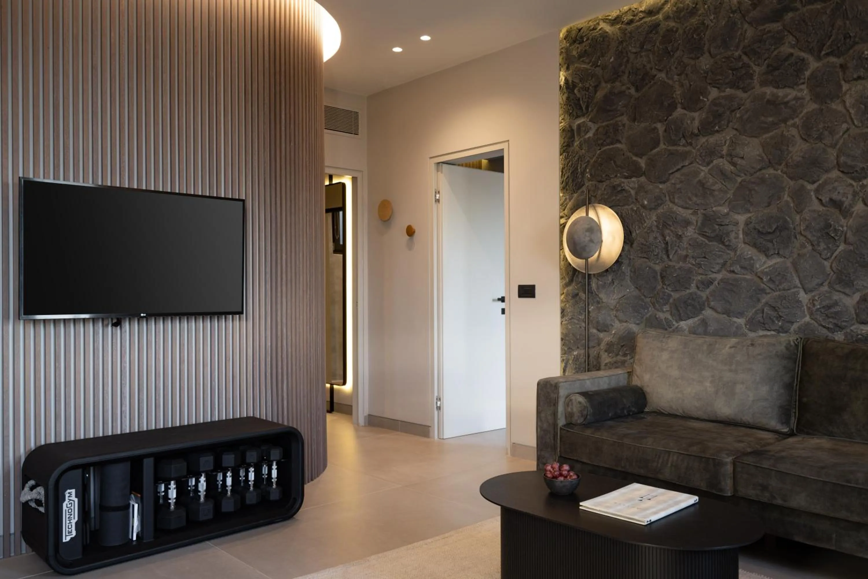 Day in Apikia Santorini