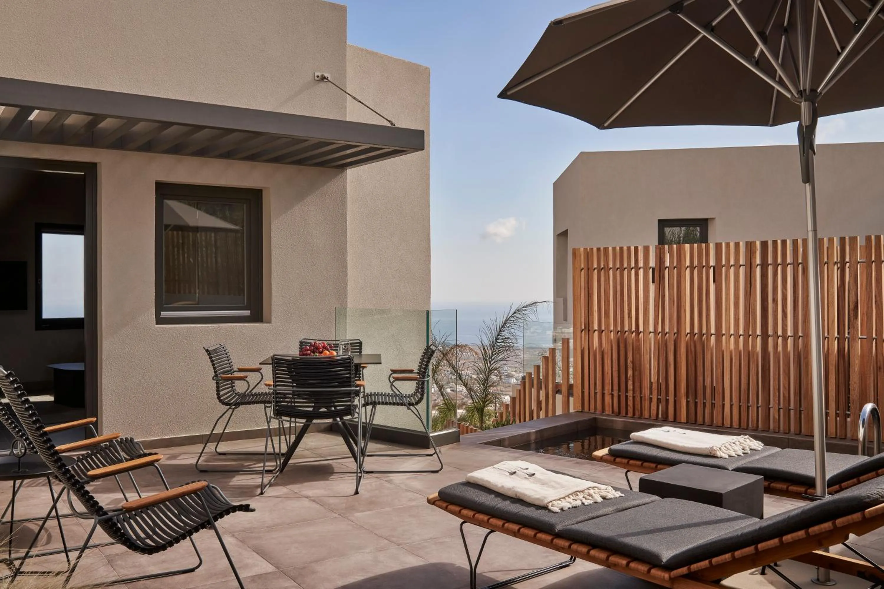 Patio in Apikia Santorini