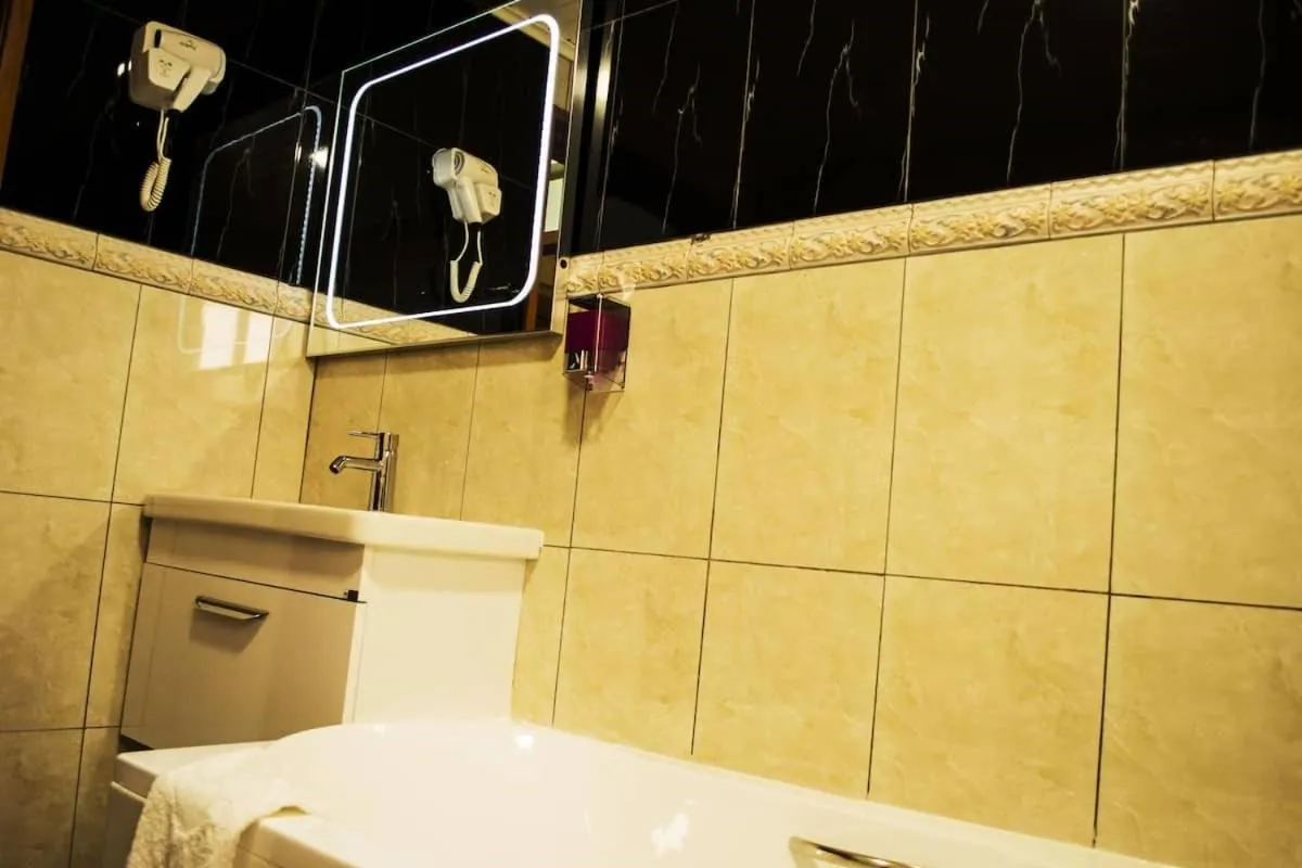 Bathroom in Hôtel Jouvence International