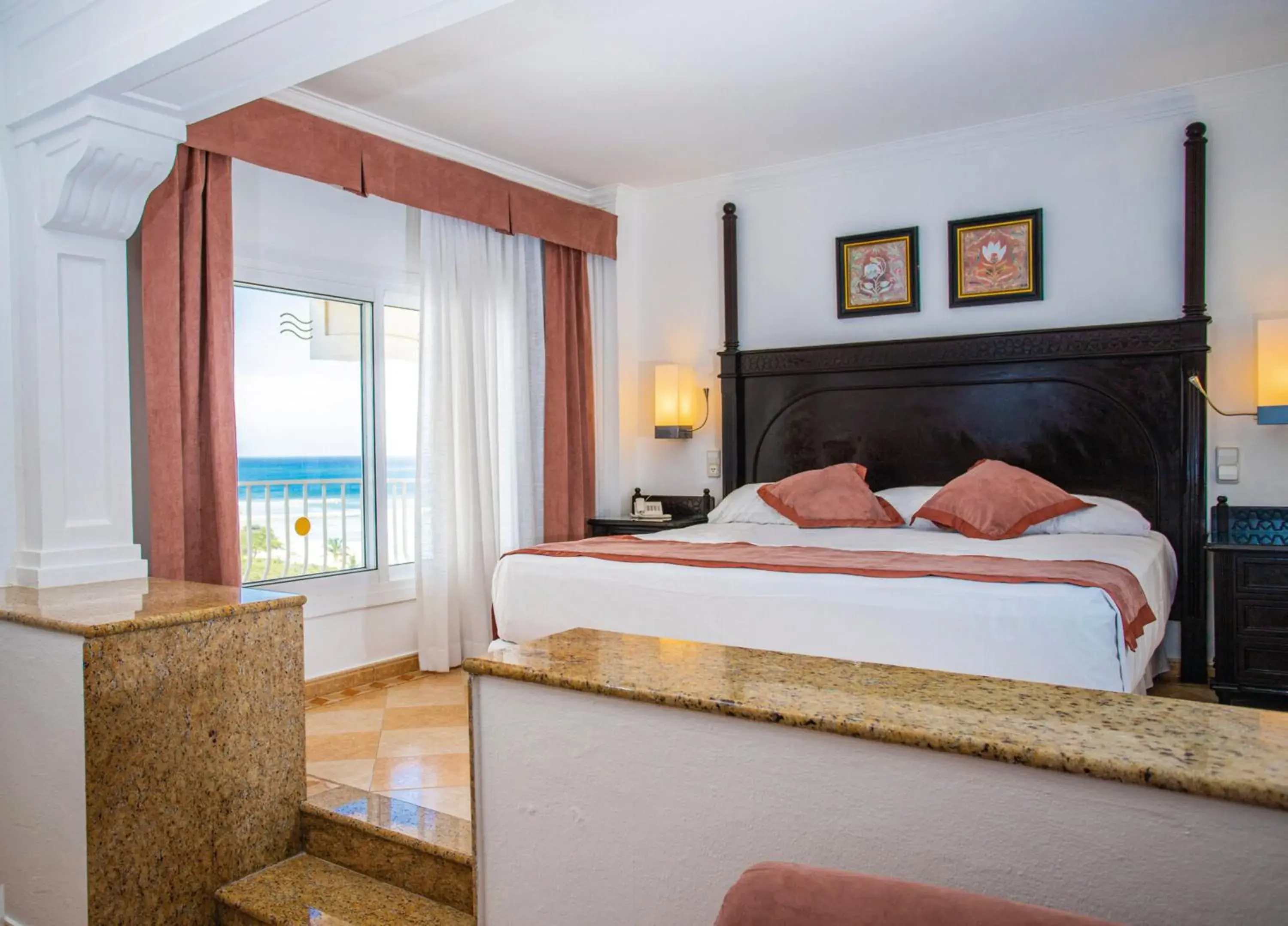 Suite with Sea View in Riu Palace Aruba - All Inclusive Suite with Sea View in Riu Palace Aruba - All Inclusive