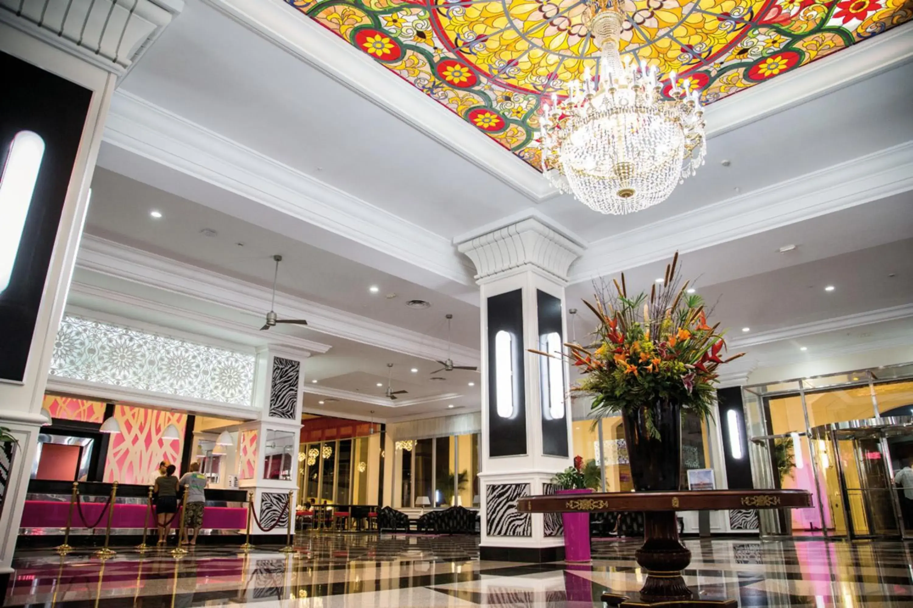 Lobby or reception in Riu Palace Aruba - All Inclusive Lobby or reception in Riu Palace Aruba - All Inclusive