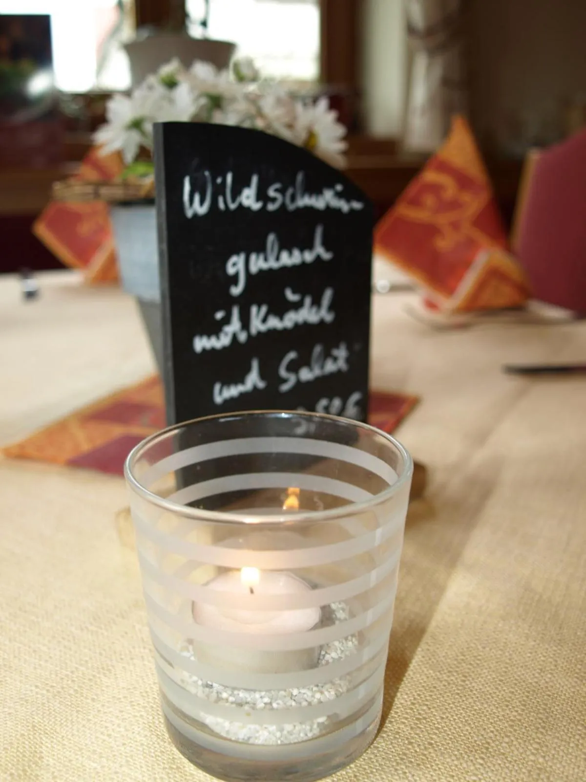 Restaurant/places to eat in Gasthof zur Sonne