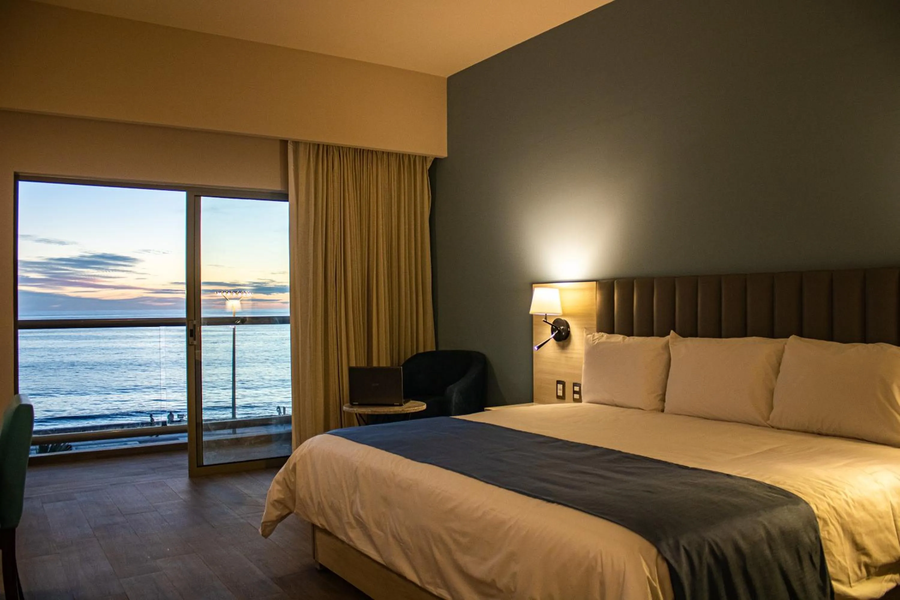 Bed in Varali Grand Hotel