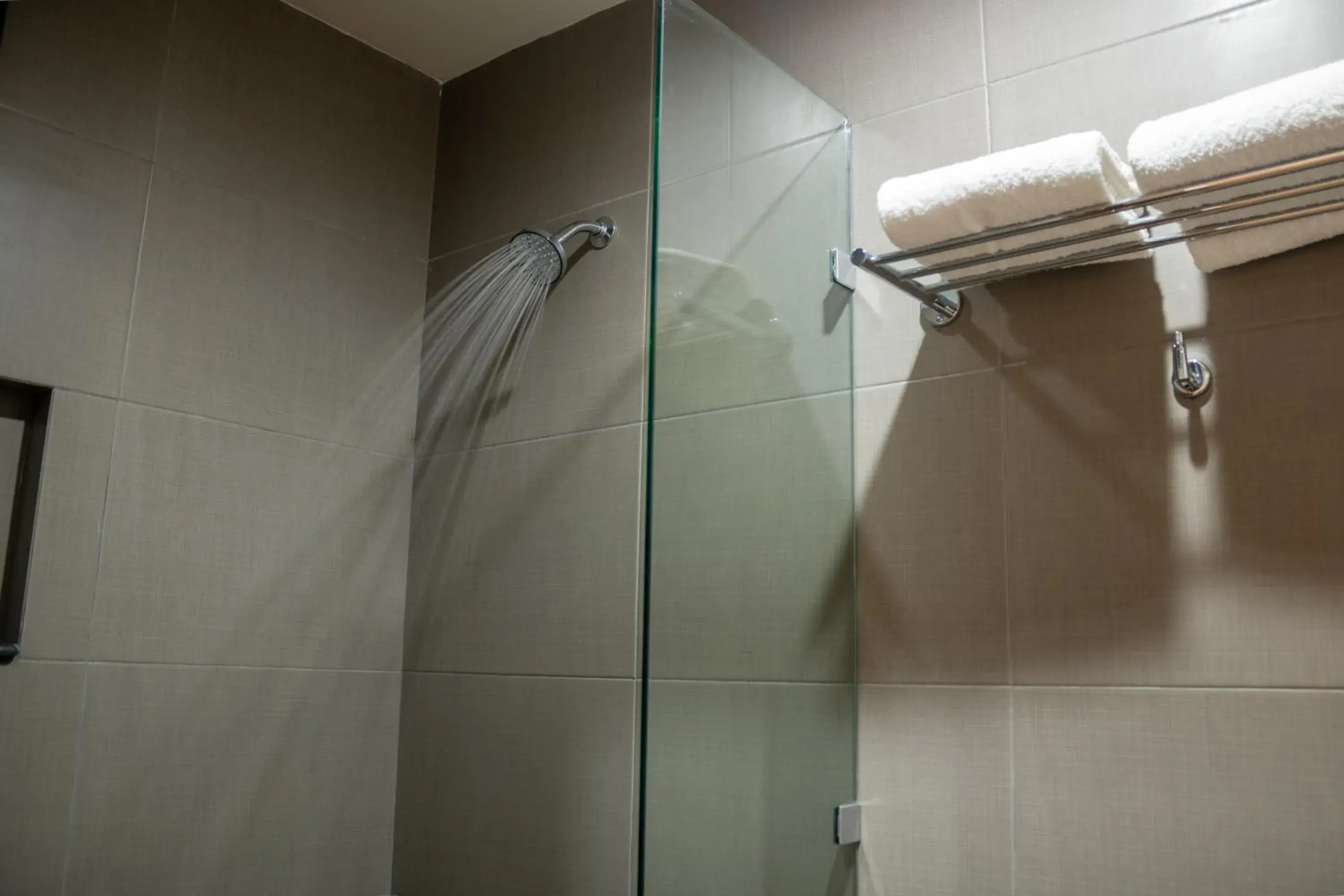 Varali Grand Hotel Varali Grand Hotel