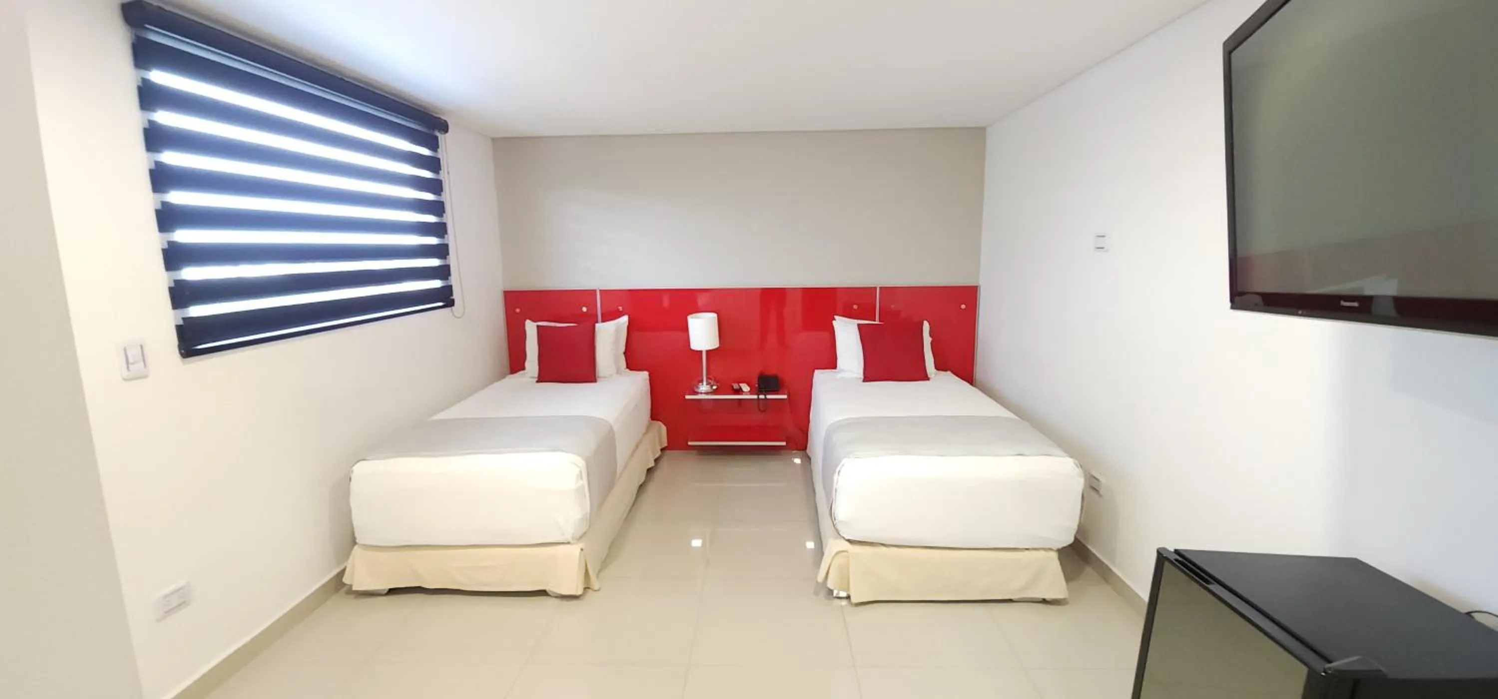 Bed in Hotel Blue 66