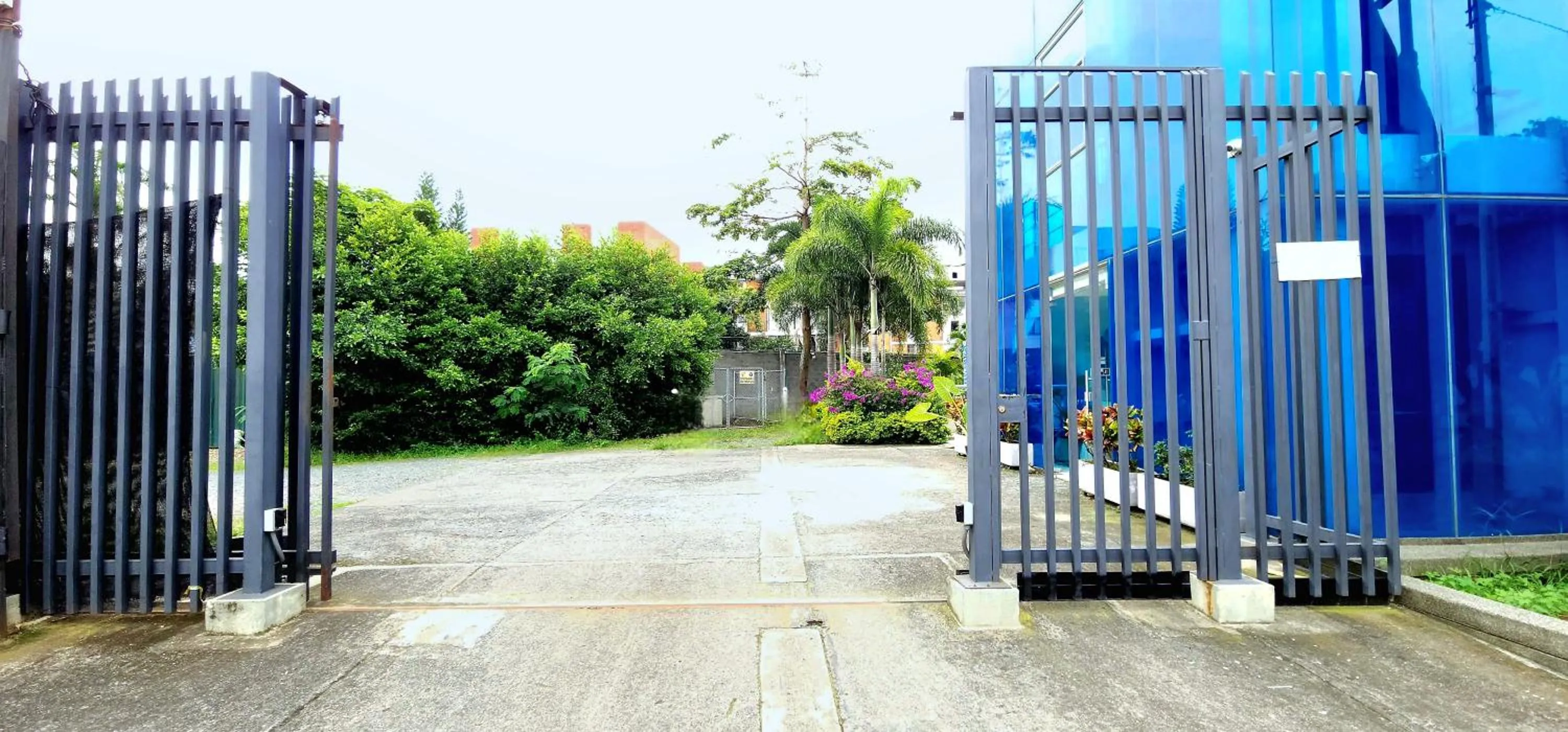 Parking in Hotel Blue 66