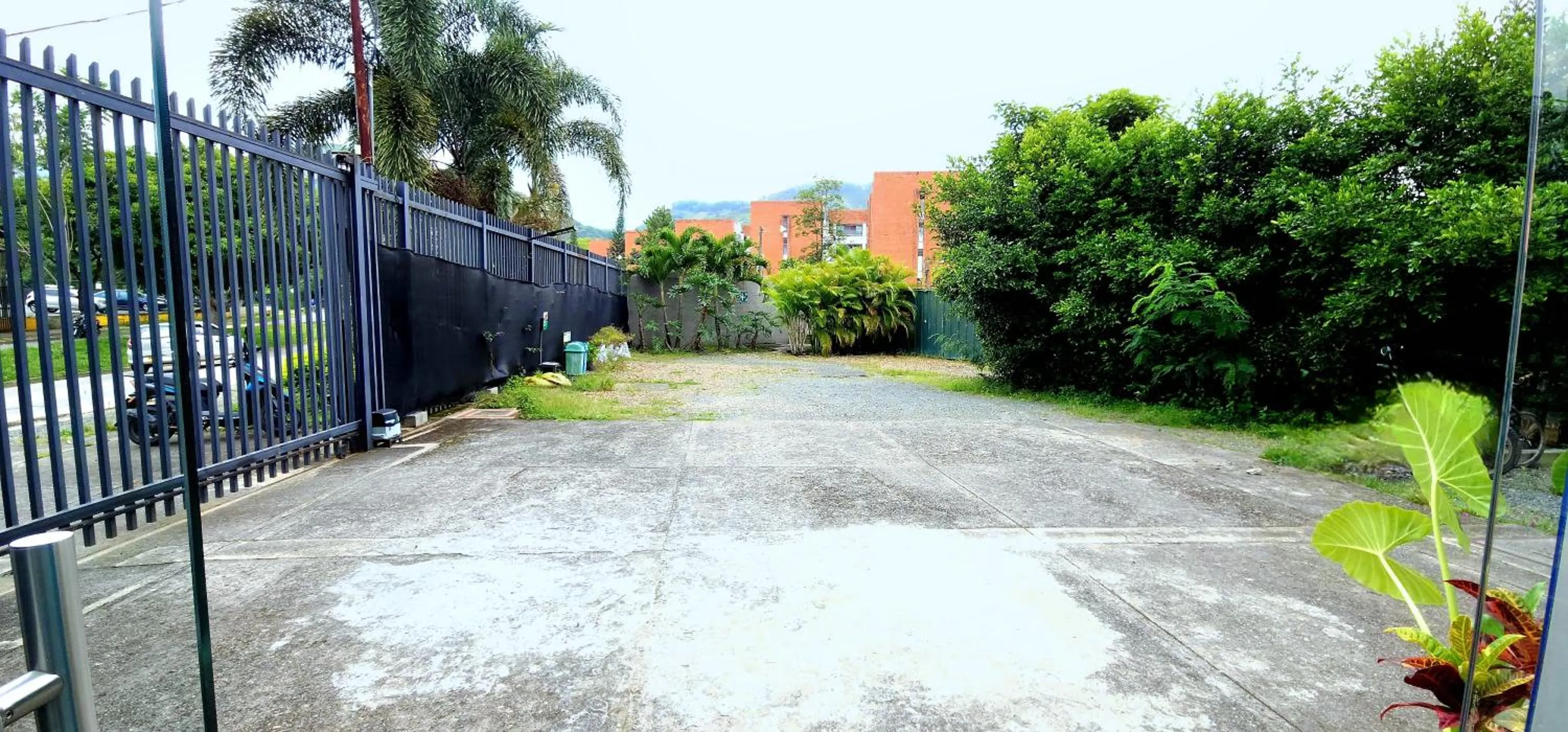 Parking in Hotel Blue 66