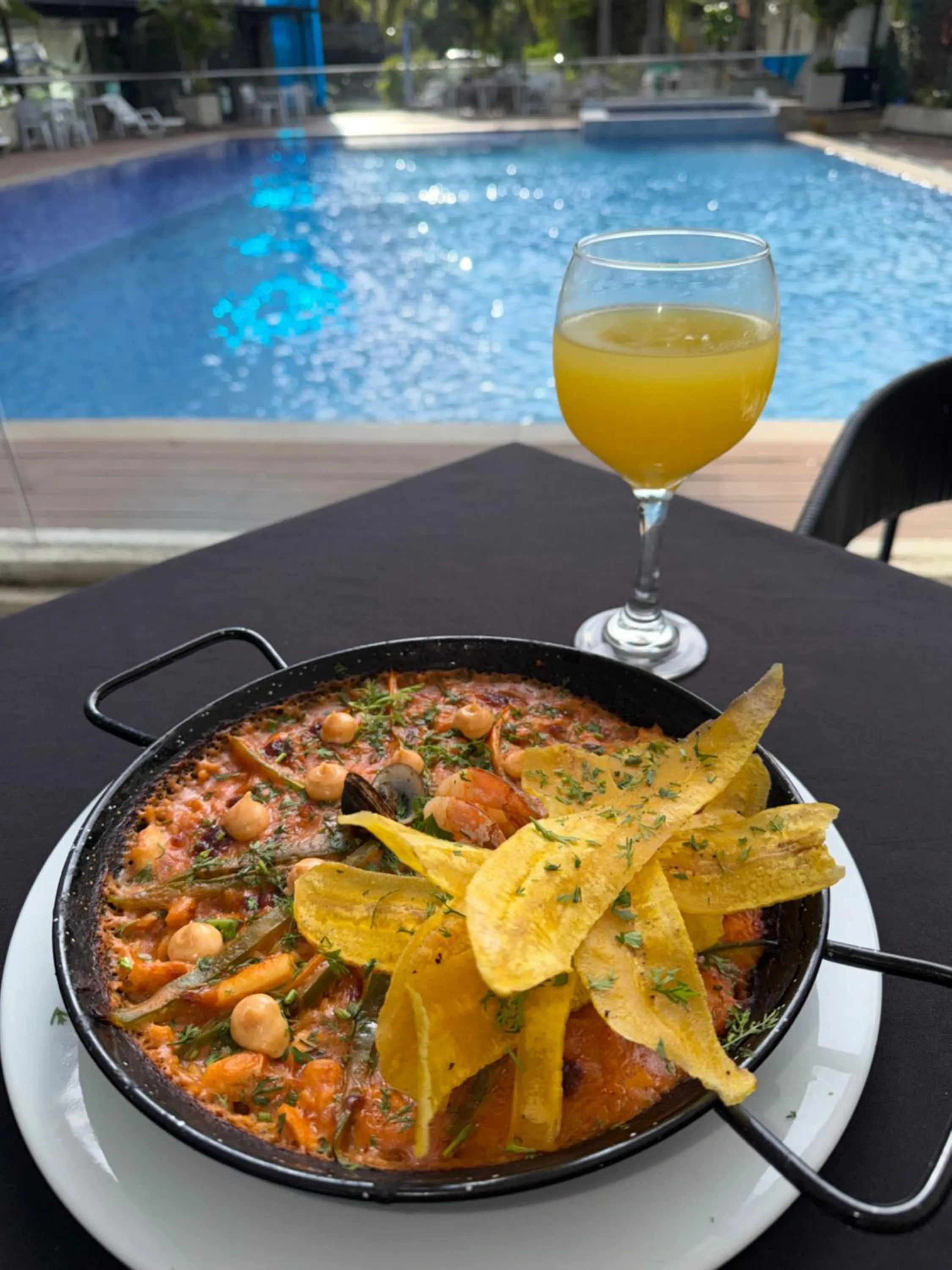 Food and drinks in Hotel Blue 66