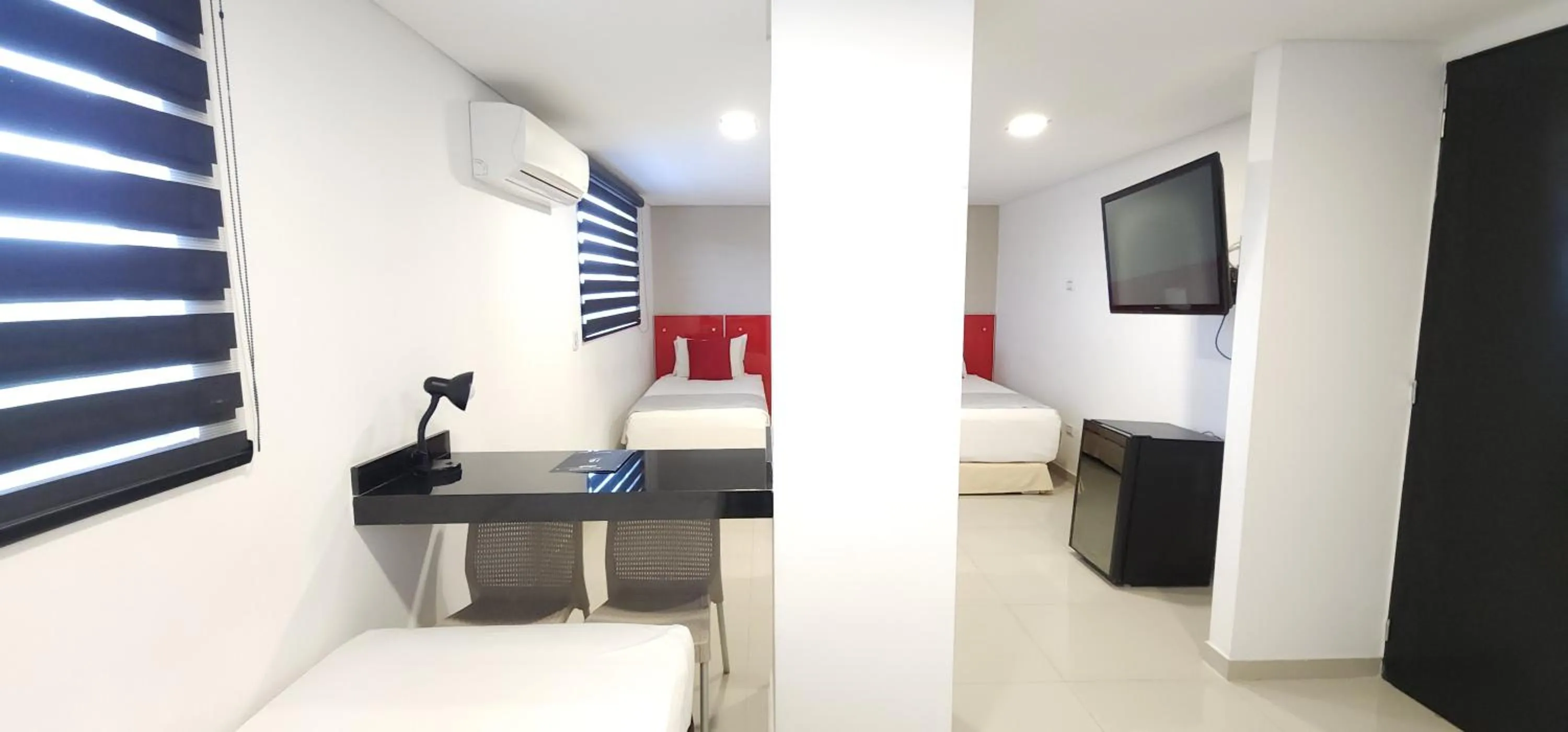 Bed in Hotel Blue 66