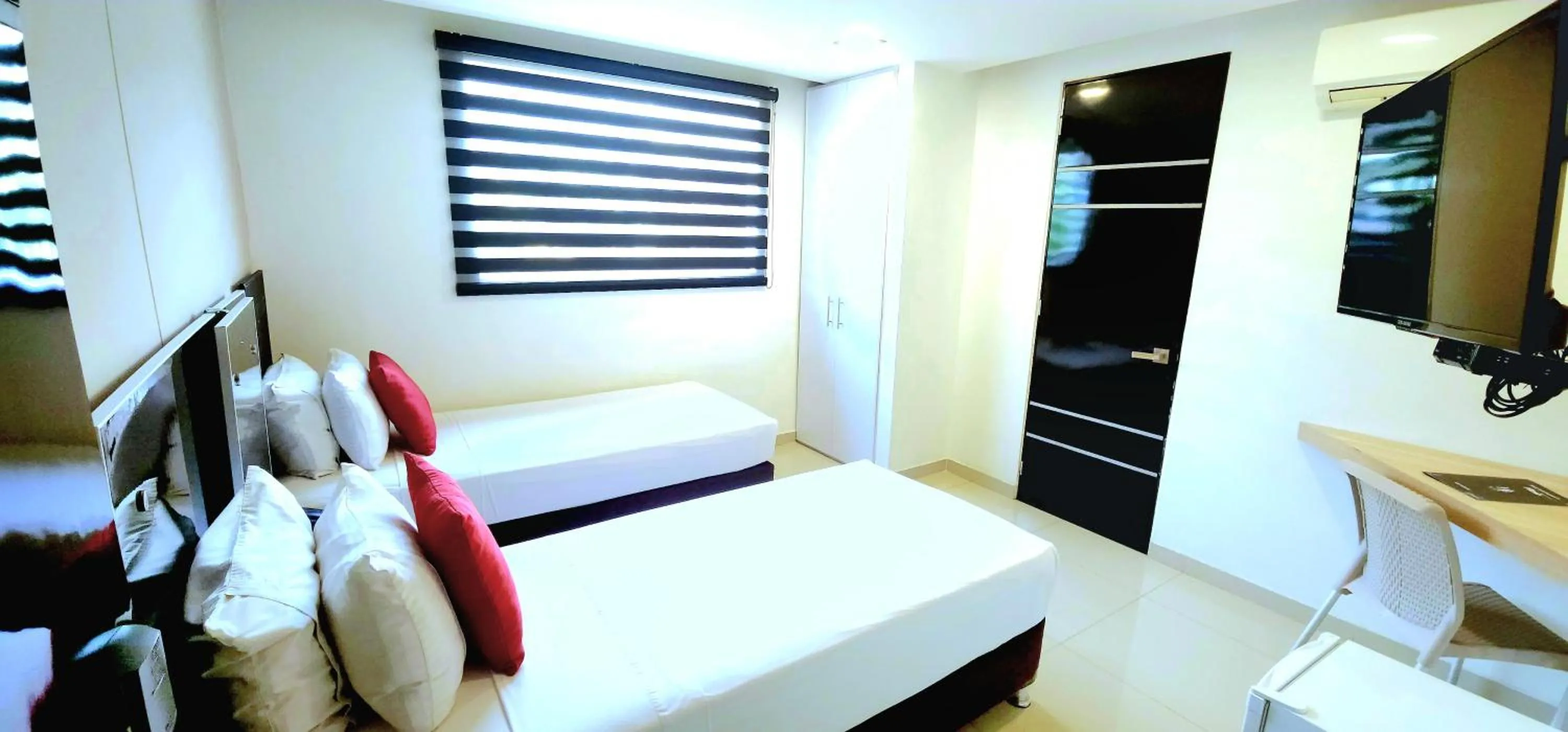 Bed in Hotel Blue 66