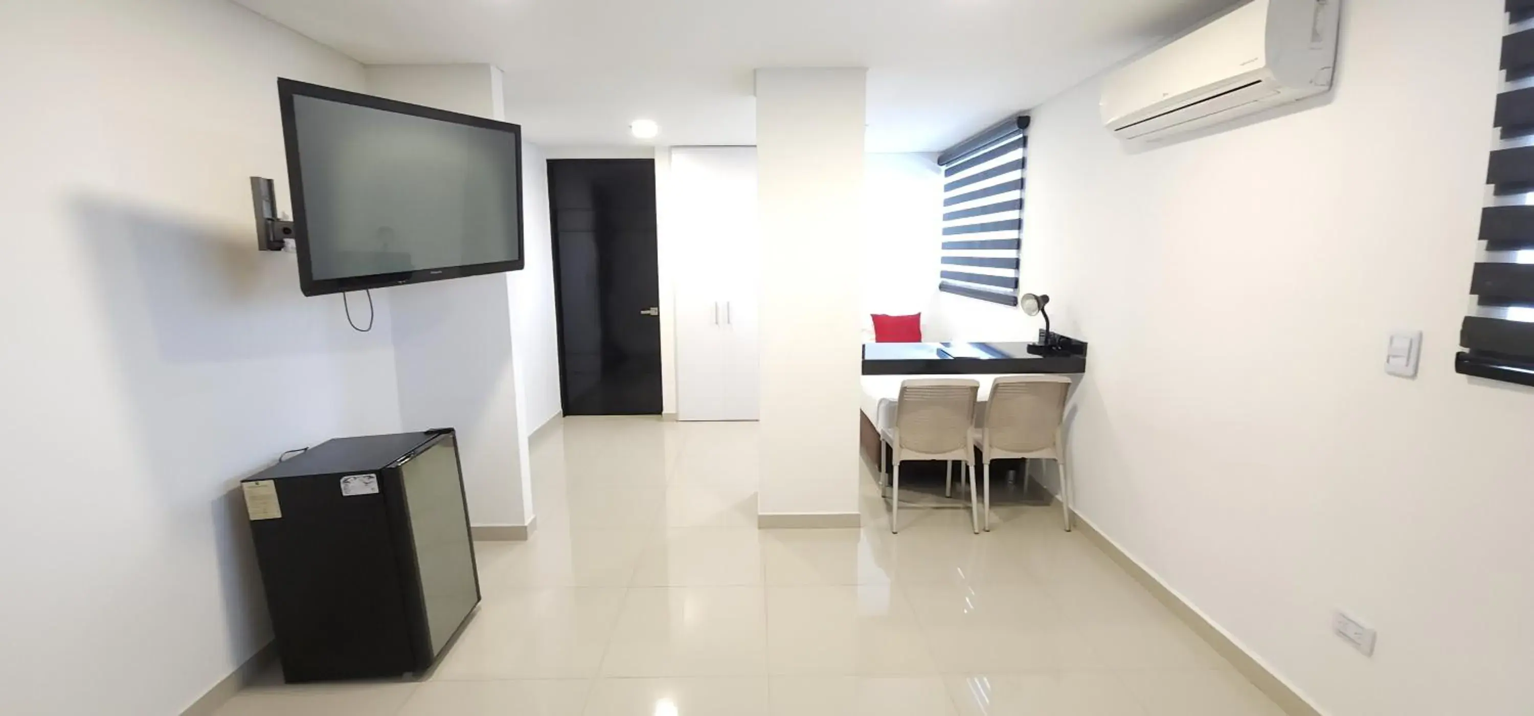 Triple Room in Hotel Blue 66 Triple Room in Hotel Blue 66