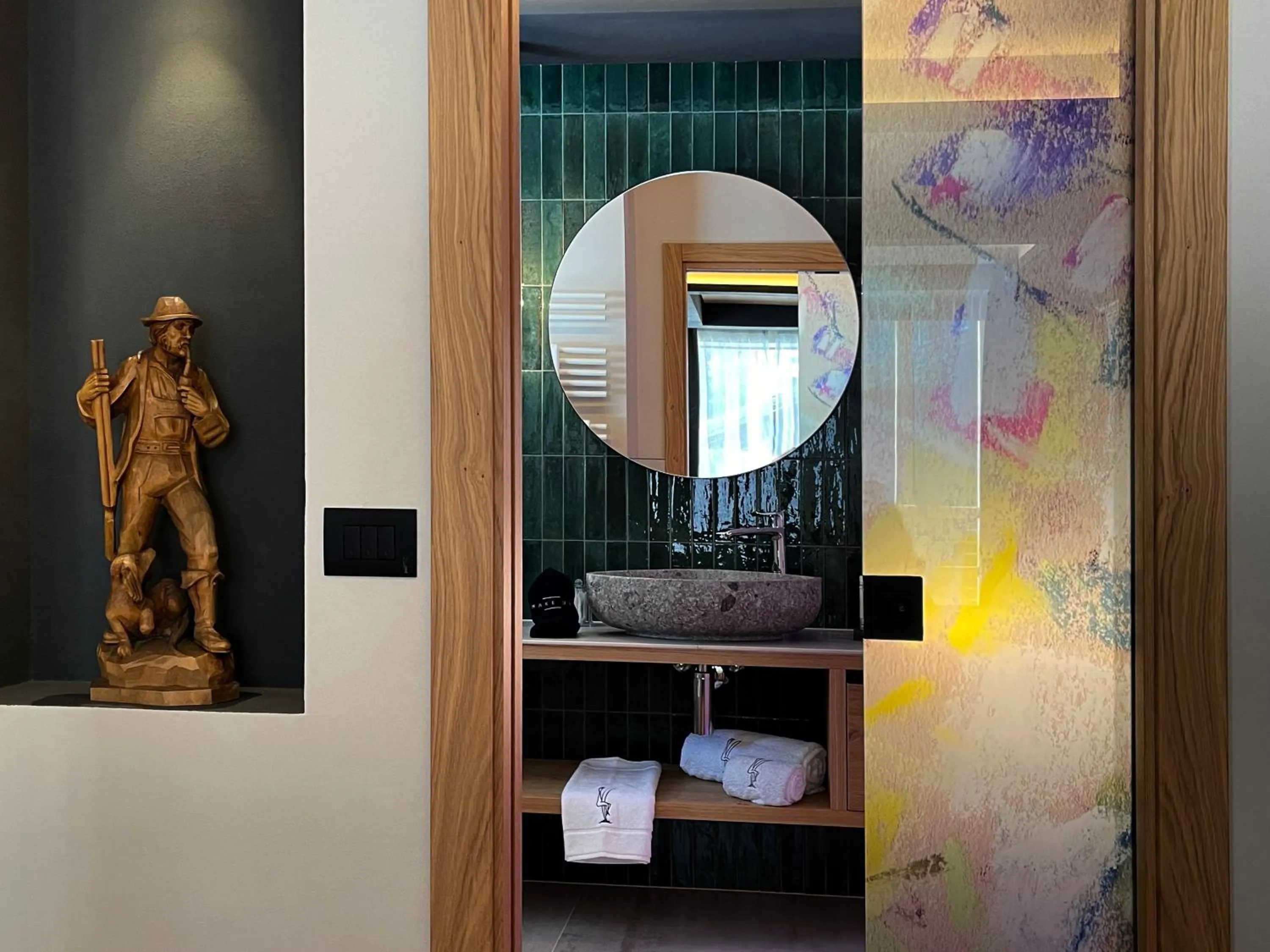 Bathroom in Locanda degli Artisti Art Hotel