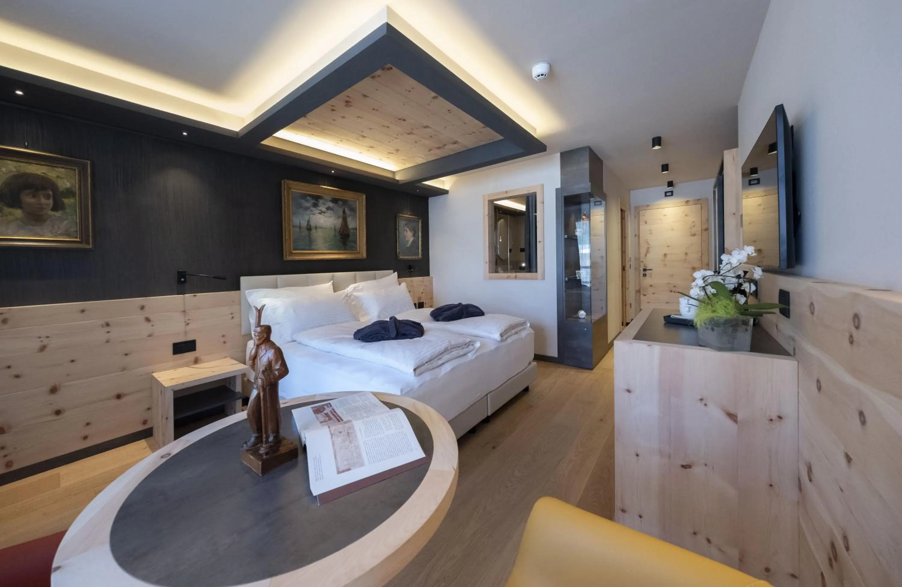 Bed in Locanda degli Artisti Art Hotel