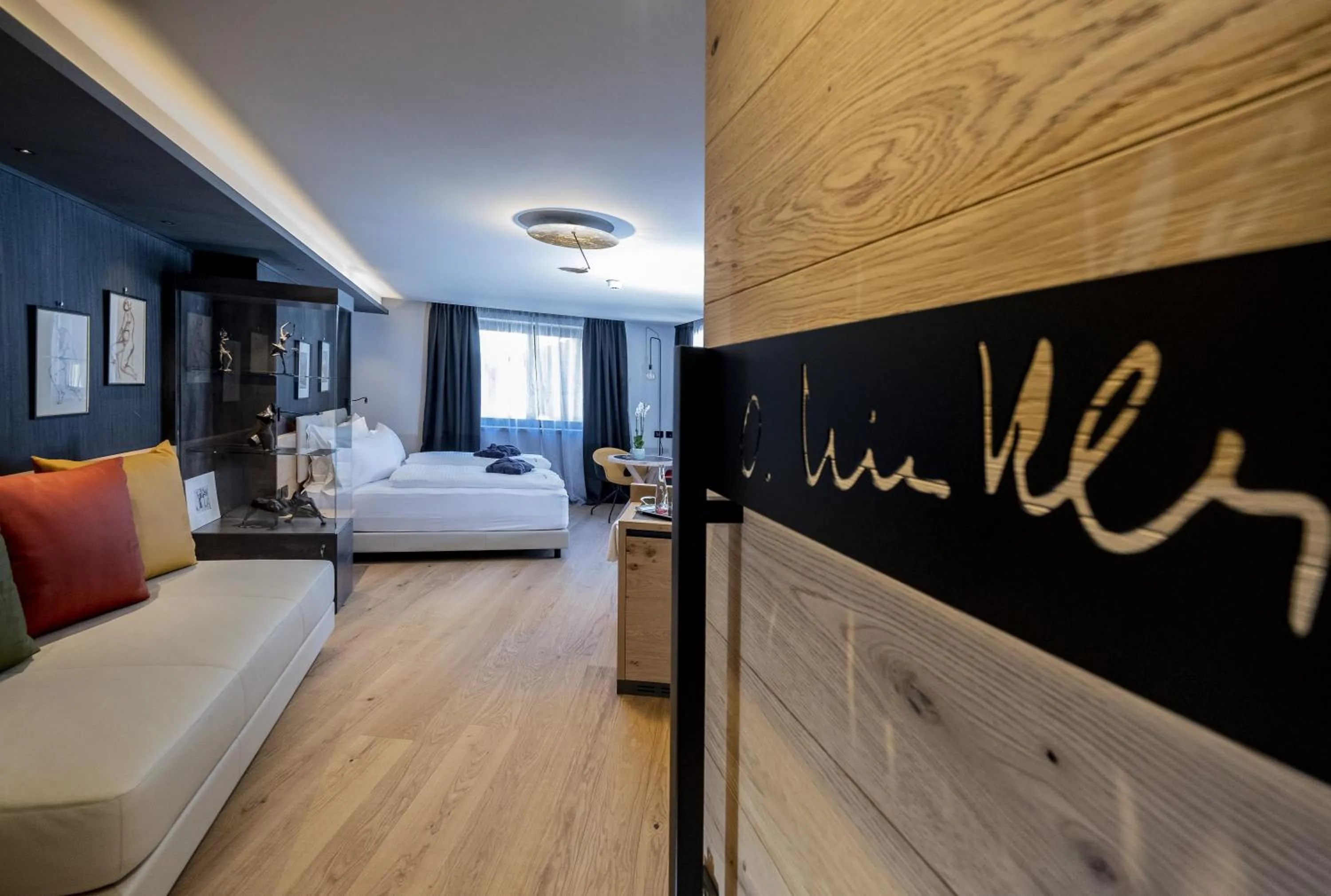 Bed in Locanda degli Artisti Art Hotel