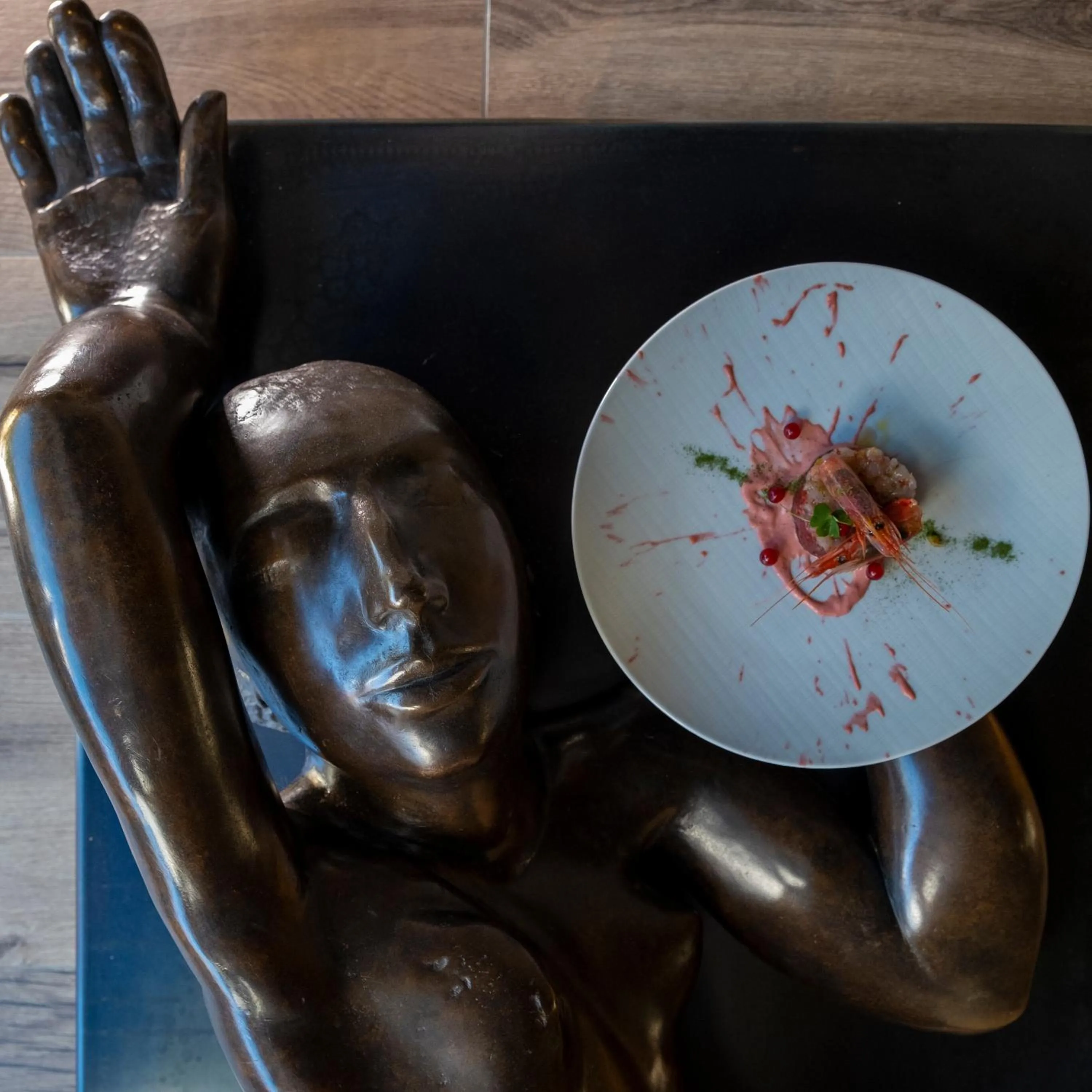 Food and drinks in Locanda degli Artisti Art Hotel