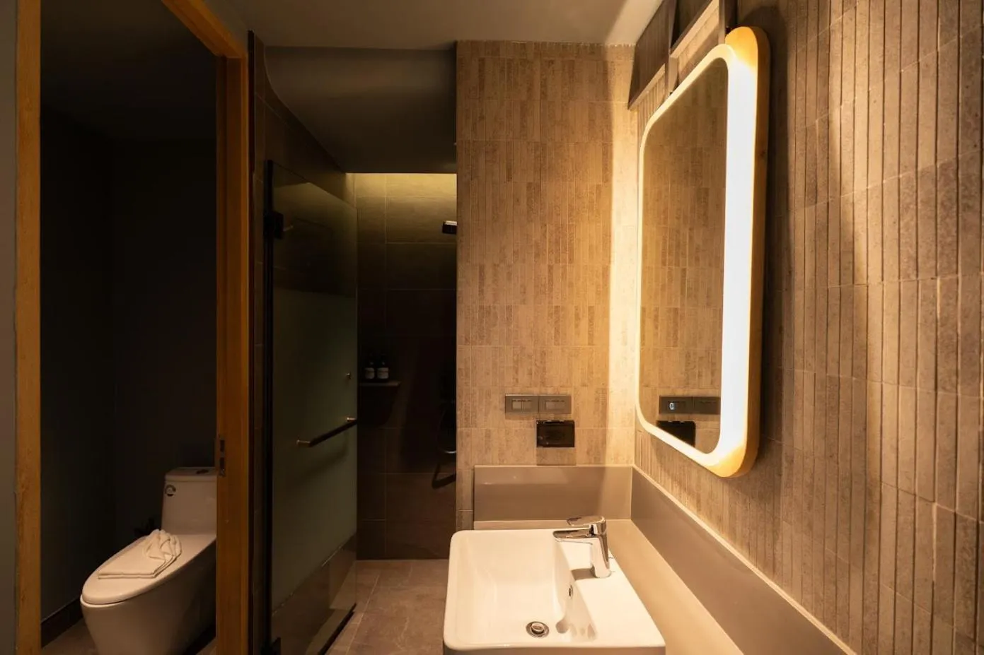 The Signature Hotel Airport