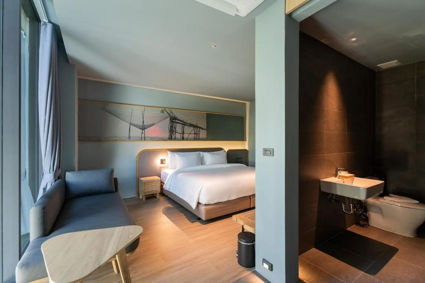 Bed in The Signature Hotel Airport