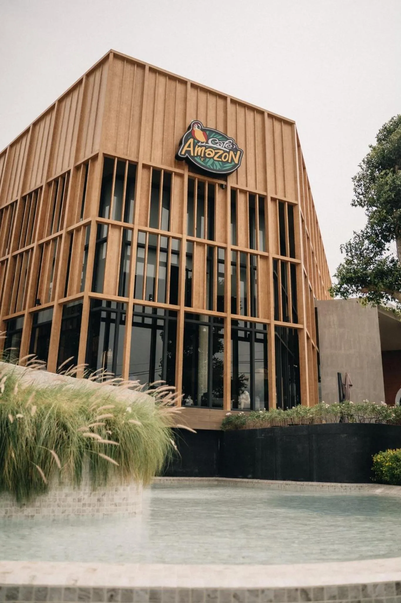 On-site shops in The Signature Hotel Airport