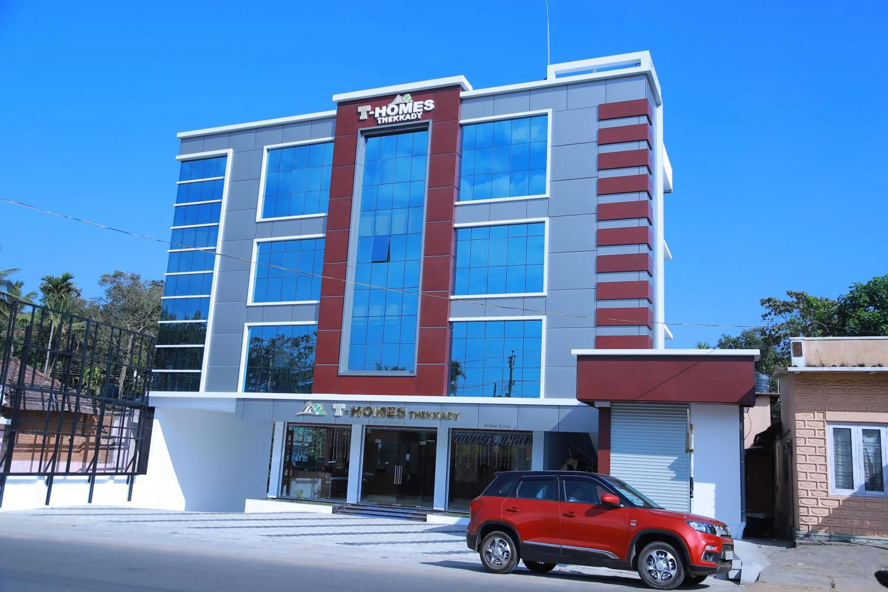 Facade/entrance in T Homes Thekkady