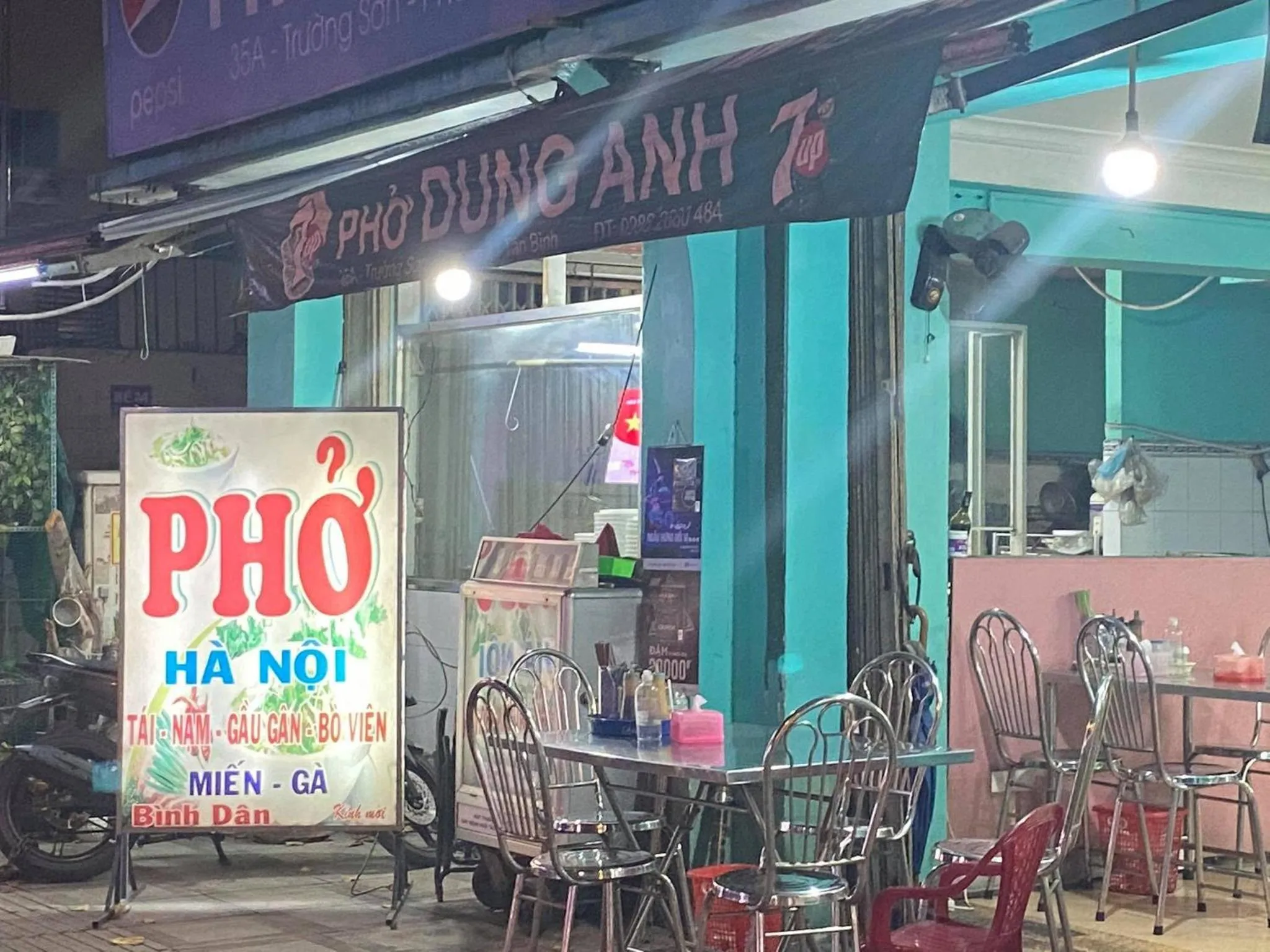 Neighbourhood in Sai Gon's Book Hotel - The Airport Front