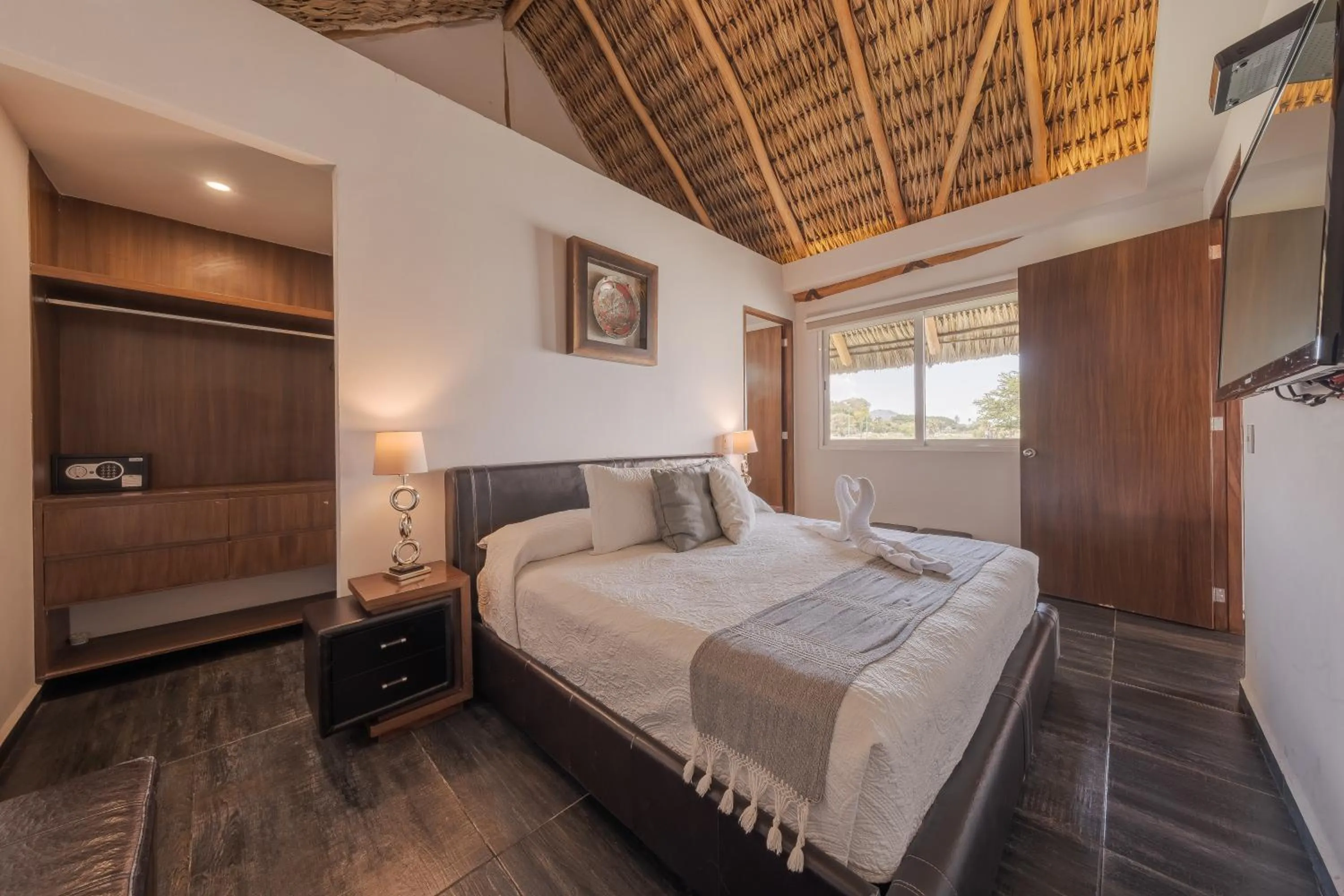 Bed in Nimue Marina Residence