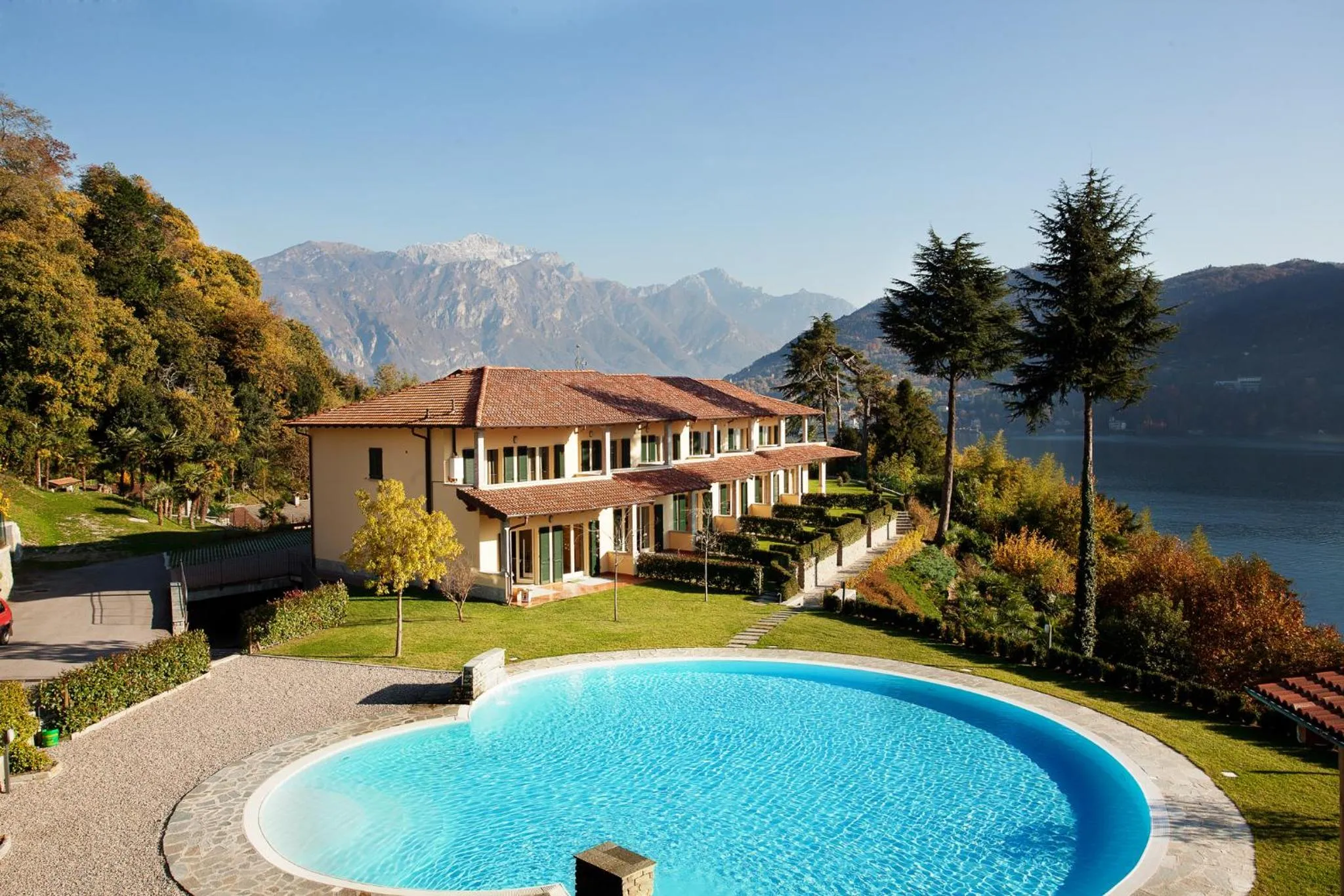 Pool view in Tremezzo Residence 3-1 of 11 apartments in an exclusive residence by Italian Apartments