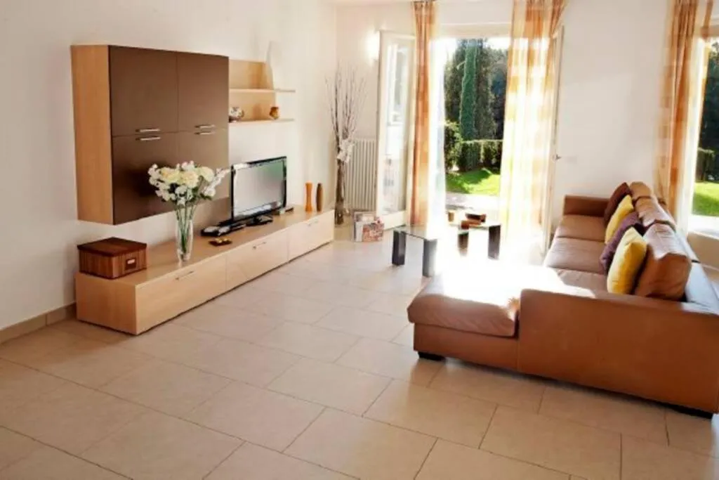 Living room in Tremezzo Residence 3-1 of 11 apartments in an exclusive residence by Italian Apartments
