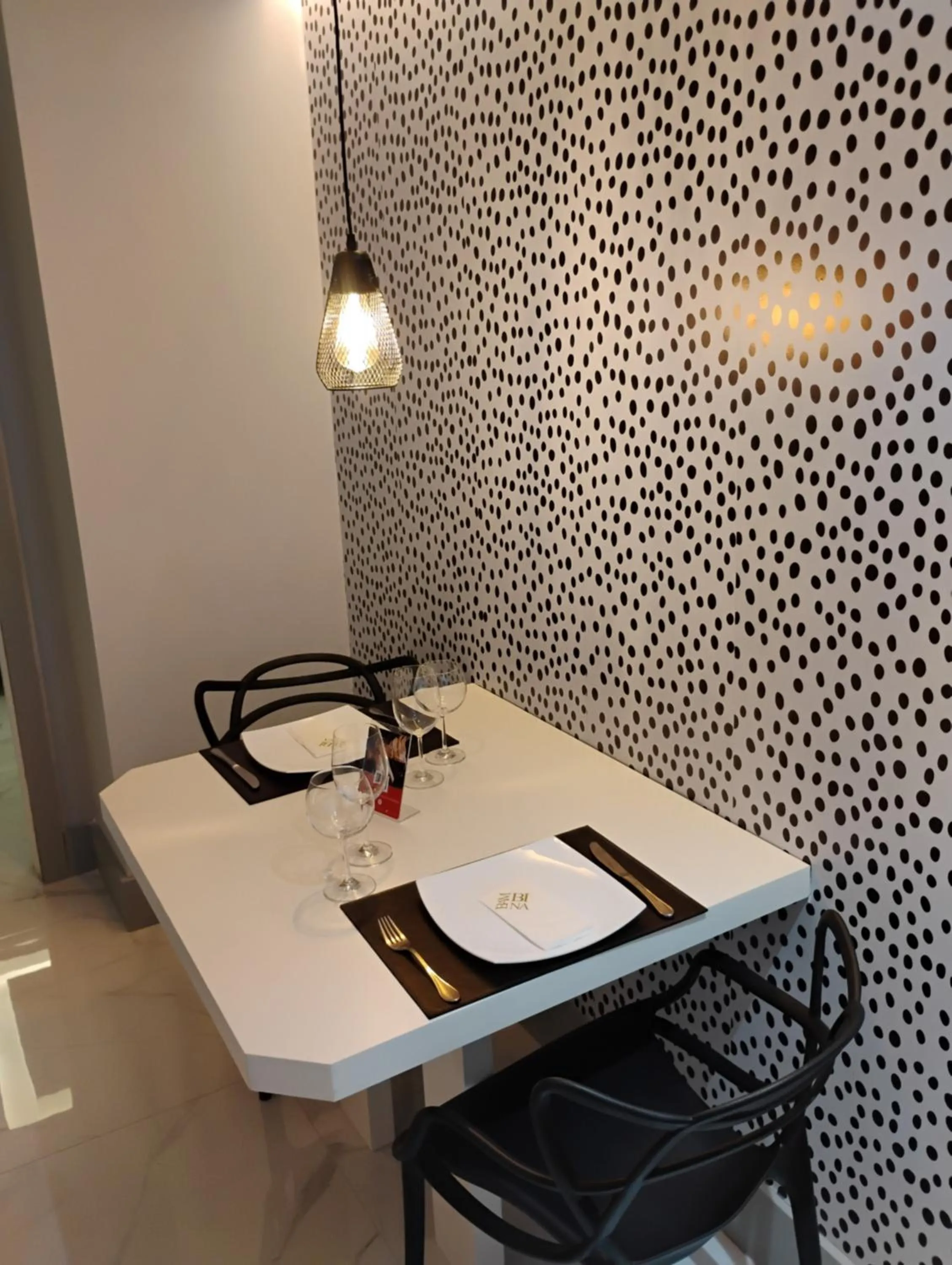 BAMBINA HOTEL -Adultos Somente