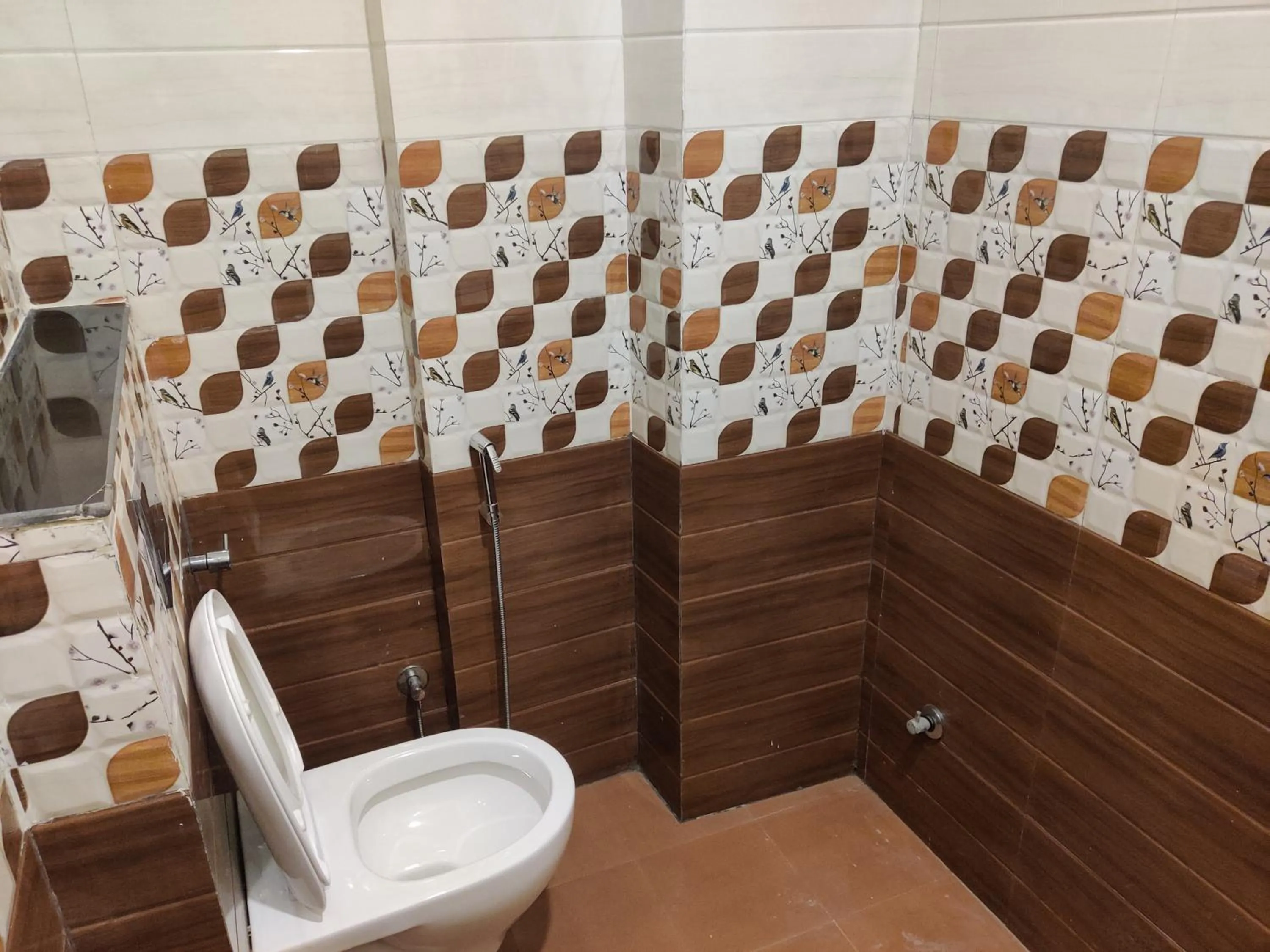 Toilet in Trippme Rishikesh, formerly The Sweven