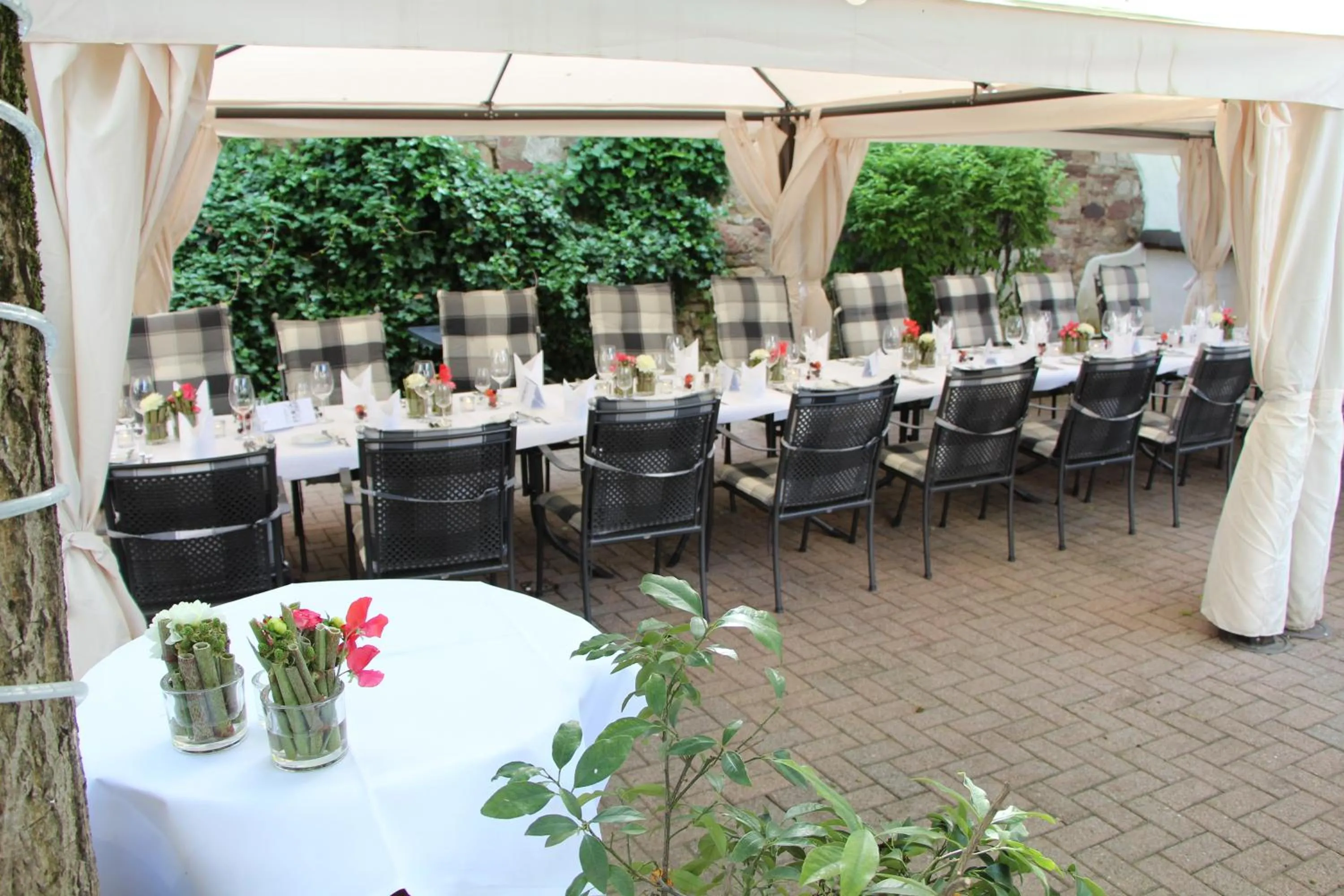 Restaurant/places to eat in Ochsen Hotel & Restaurant Binzen / Basel