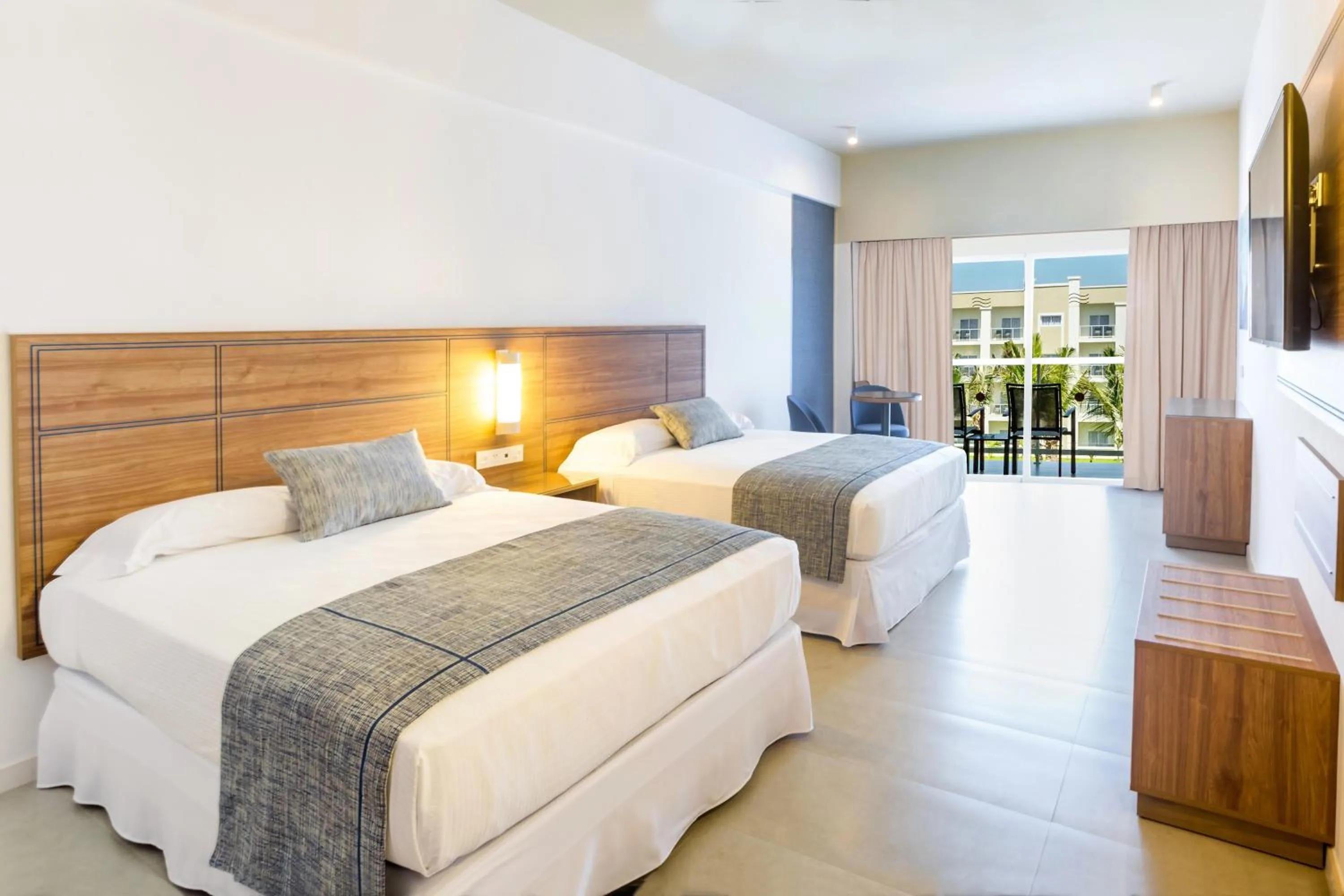 Photo of the whole room, Bed in Riu Emerald Bay - All Inclusive