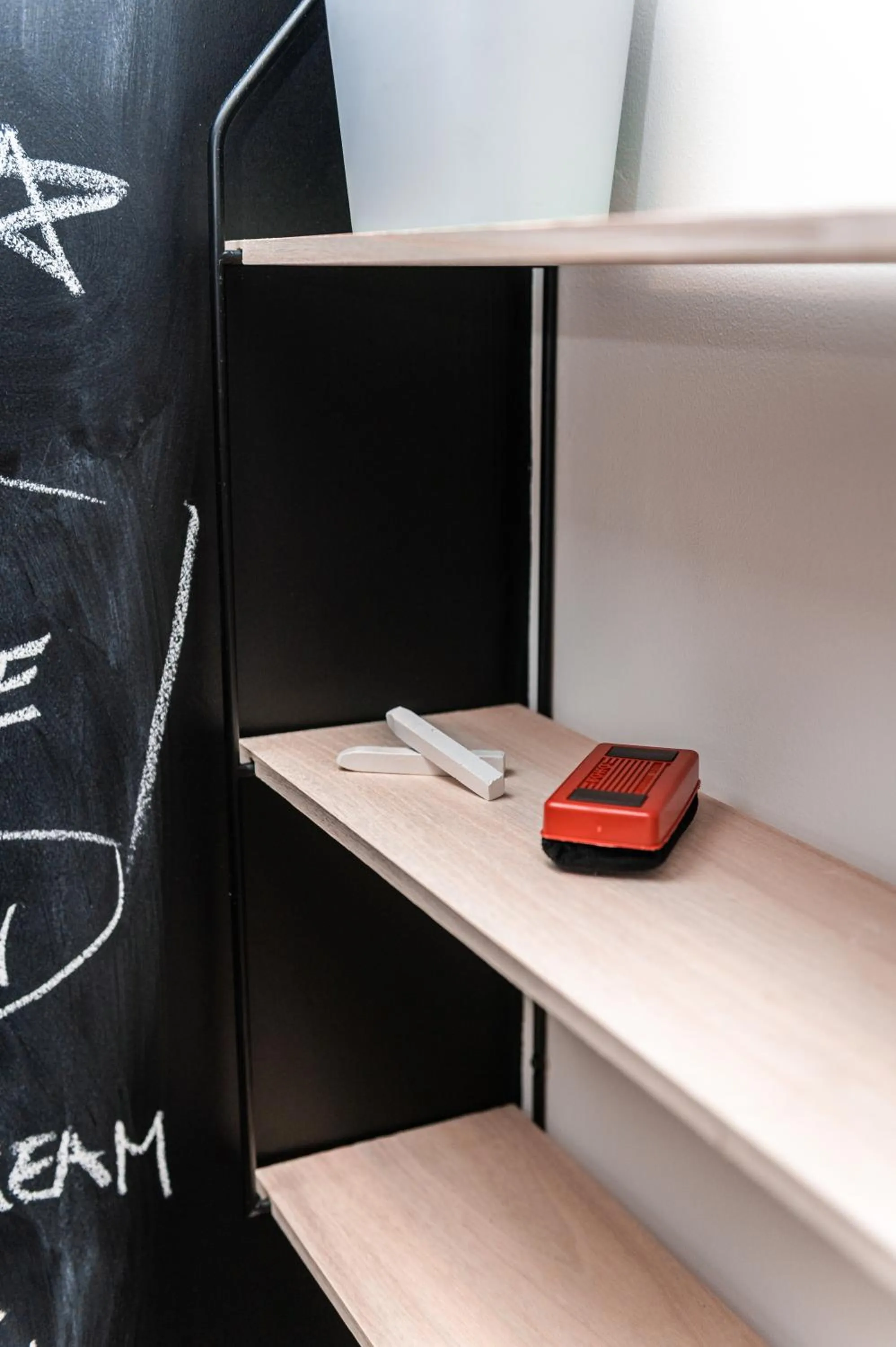 Communal lounge/ TV room in Puzzle Apartaments&Studios